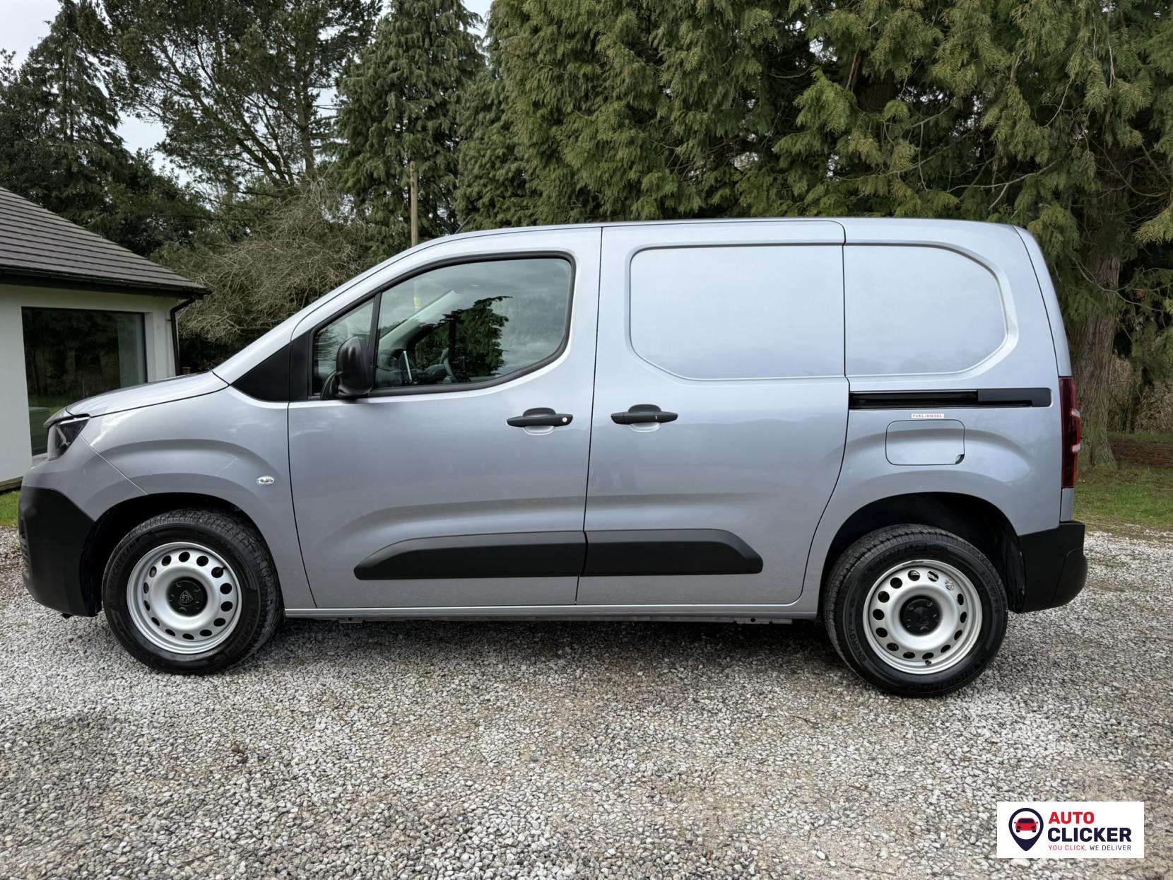 Peugeot Partner 1.5 BlueHDi 1000 Professional Premium + Standard Panel Van 5dr Diesel Manual SWB Euro 6 (s/s) (100 bhp)