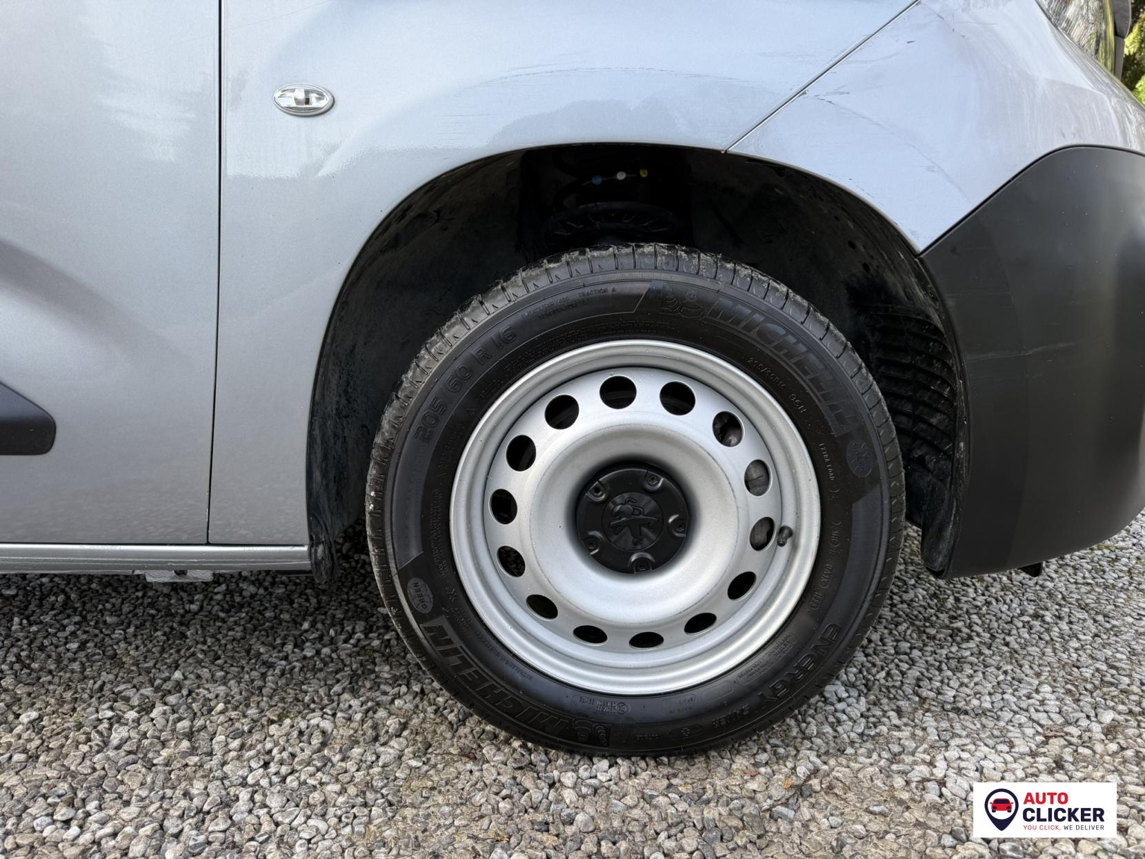 Peugeot Partner 1.5 BlueHDi 1000 Professional Premium + Standard Panel Van 5dr Diesel Manual SWB Euro 6 (s/s) (100 bhp)