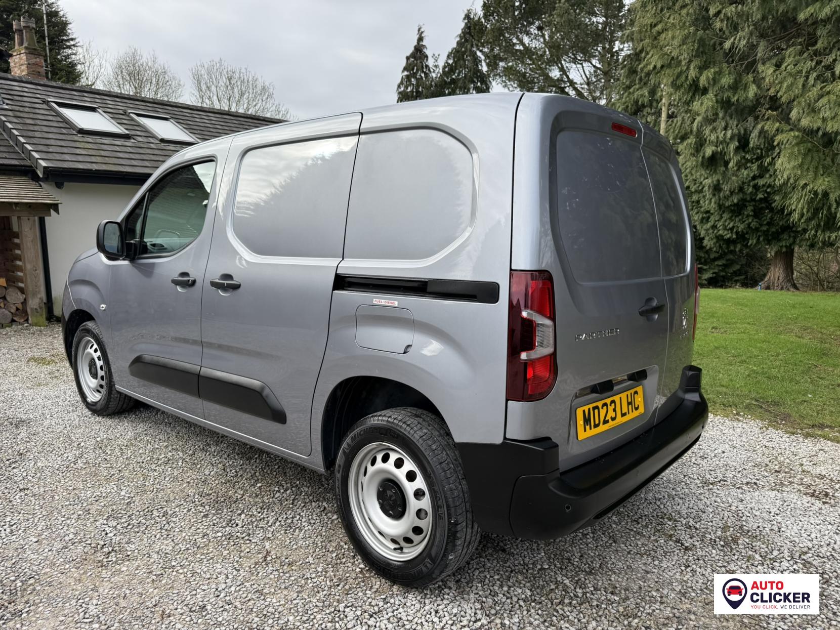 Peugeot Partner 1.5 BlueHDi 1000 Professional Premium + Standard Panel Van 5dr Diesel Manual SWB Euro 6 (s/s) (100 bhp)