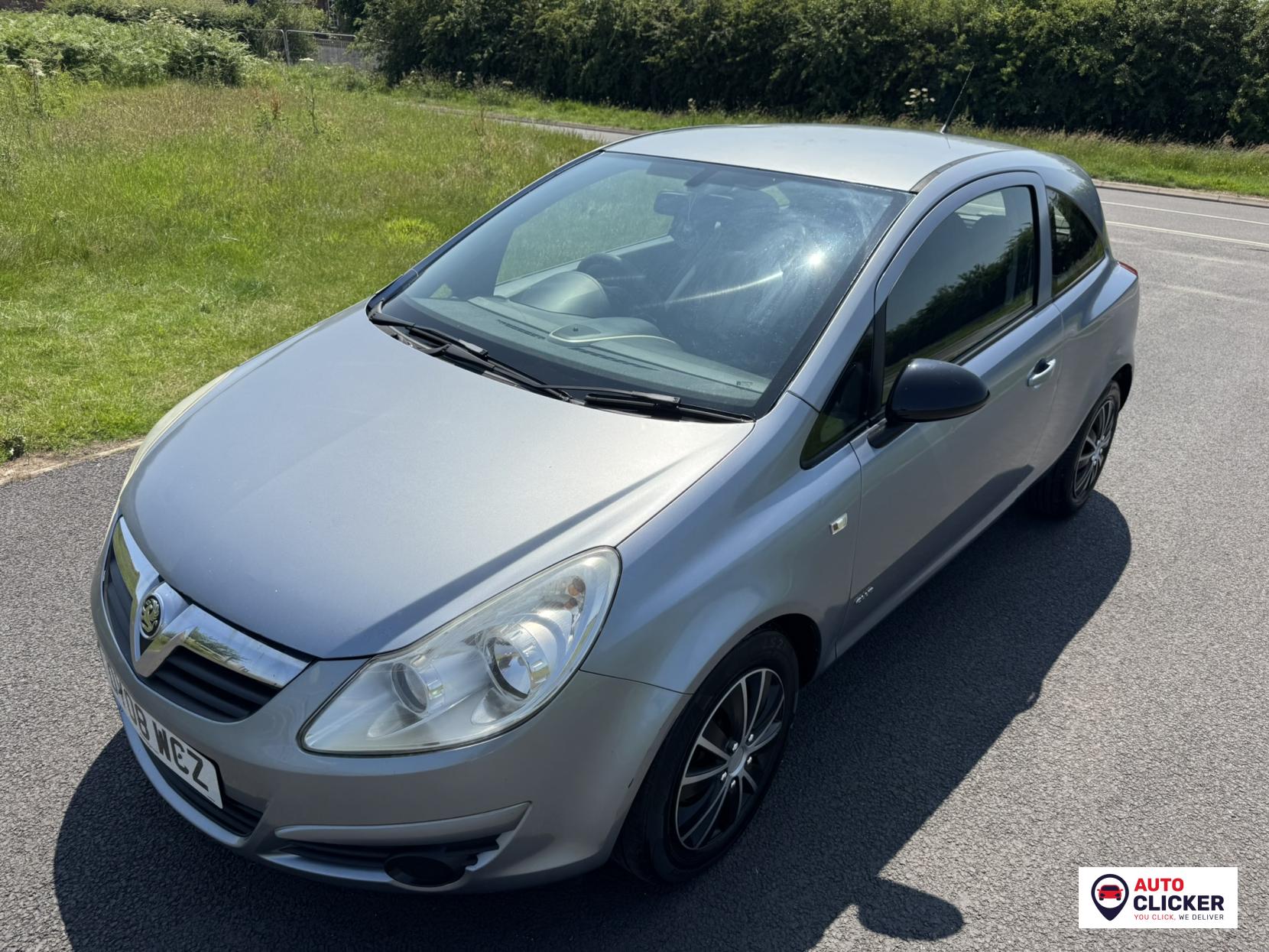 Vauxhall Corsa 1.2i 16v Club Hatchback 3dr Petrol Manual (139 g/km, 79 bhp)