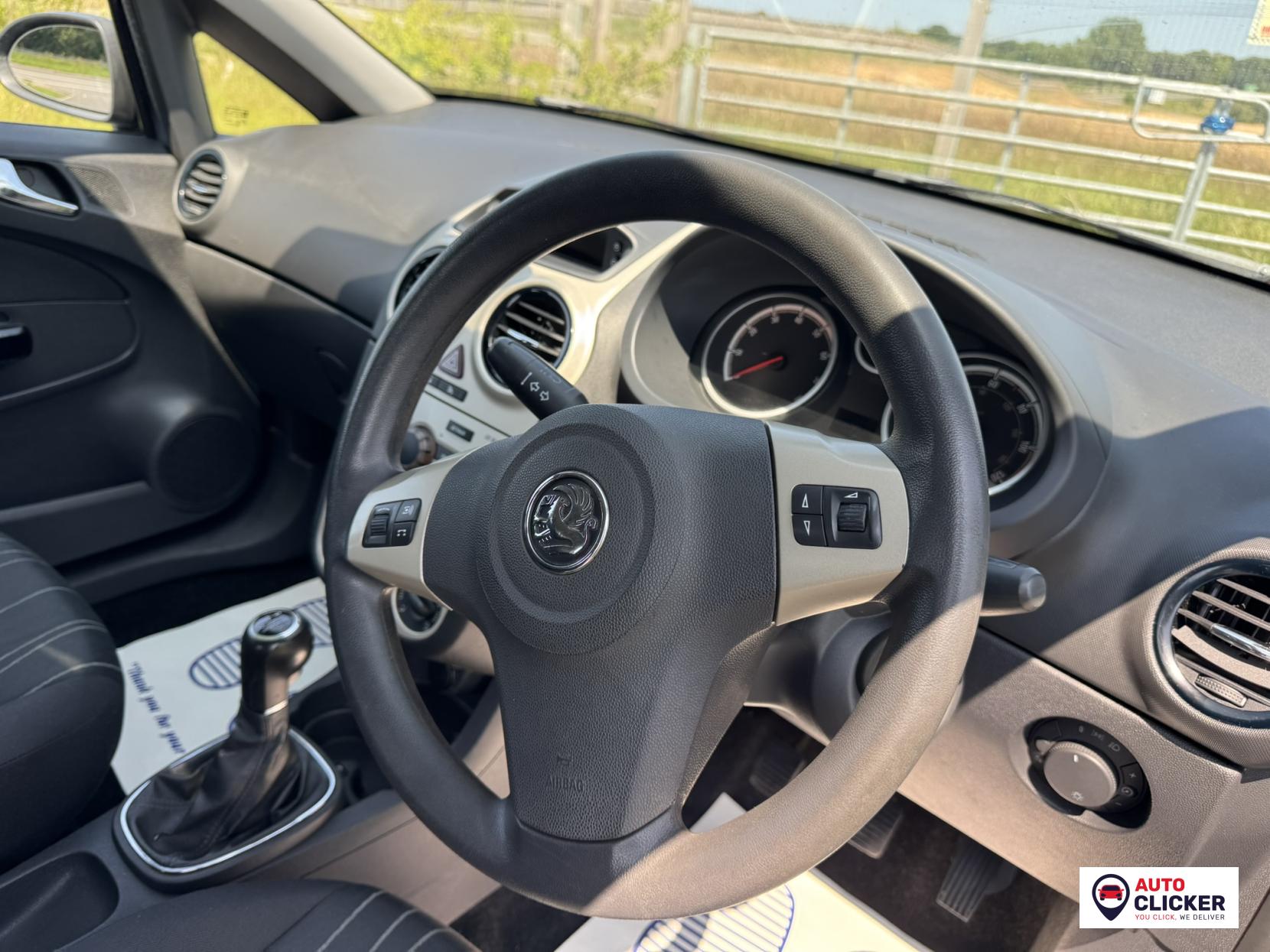 Vauxhall Corsa 1.2i 16v Club Hatchback 3dr Petrol Manual (139 g/km, 79 bhp)