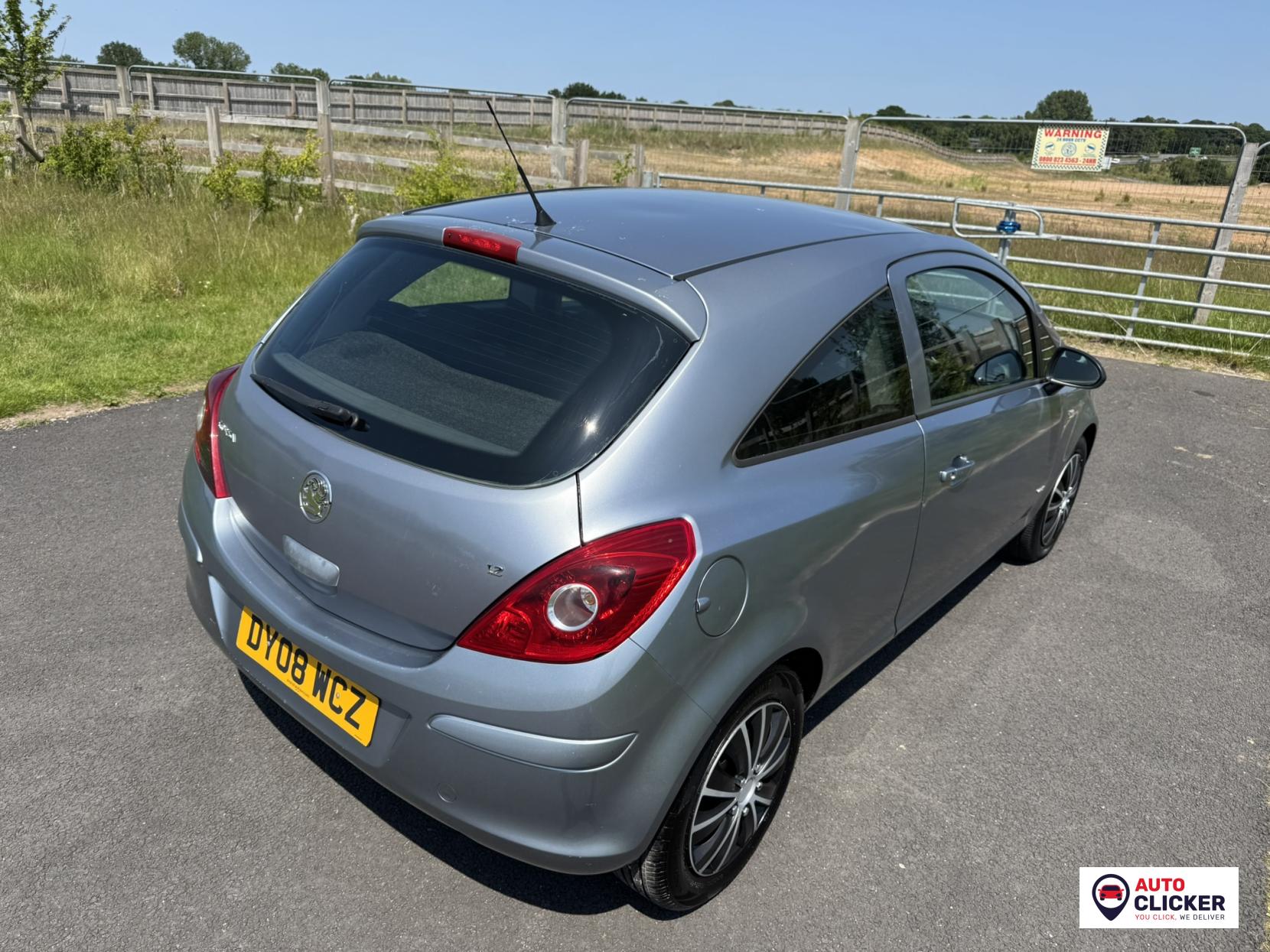 Vauxhall Corsa 1.2i 16v Club Hatchback 3dr Petrol Manual (139 g/km, 79 bhp)