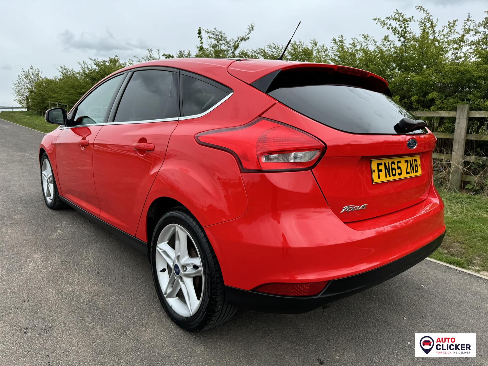 Ford Focus 1.5 TDCi Zetec Hatchback 5dr Diesel Manual Euro 6 (s/s) (120 ps)