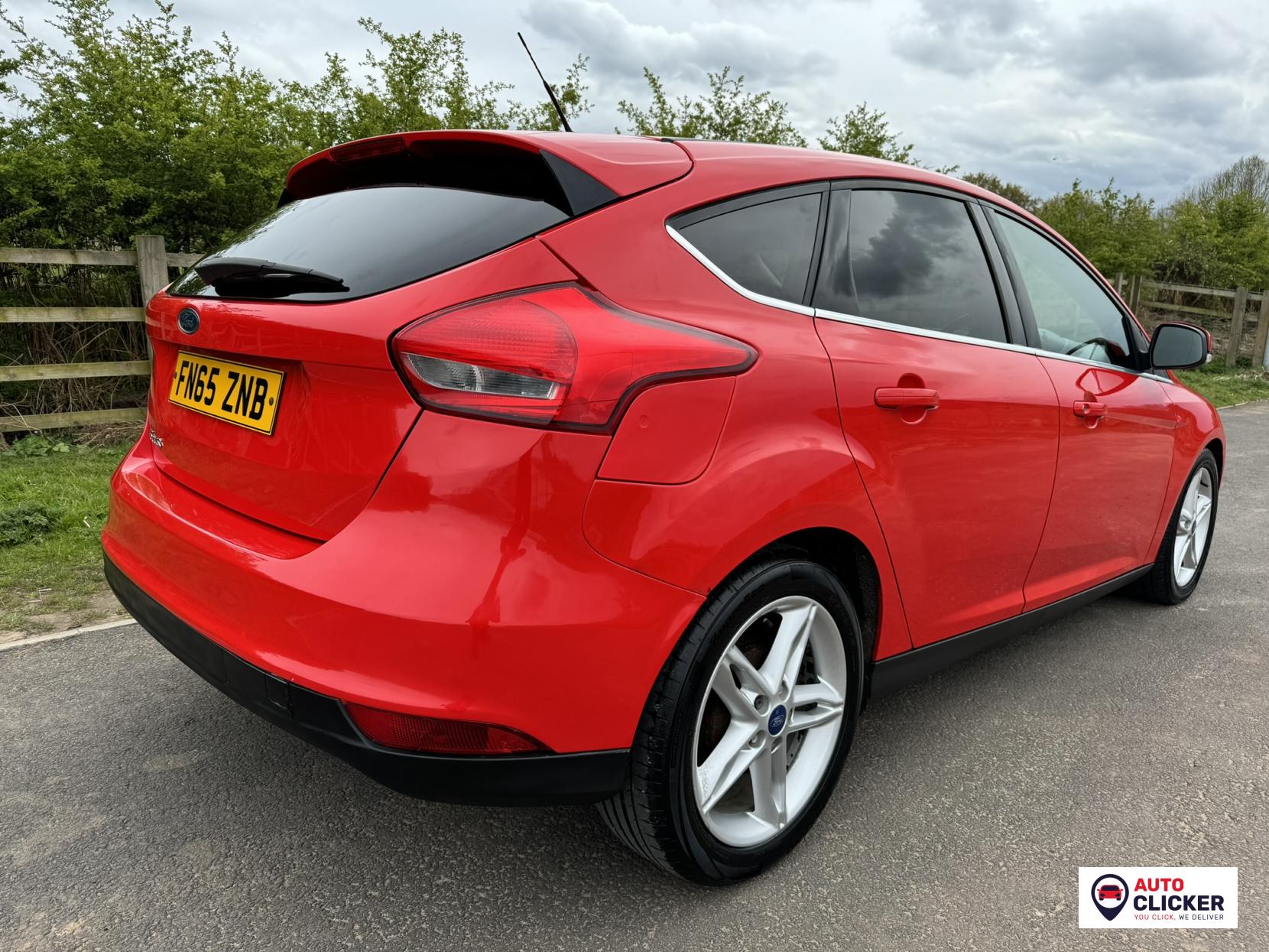 Ford Focus 1.5 TDCi Zetec Hatchback 5dr Diesel Manual Euro 6 (s/s) (120 ps)