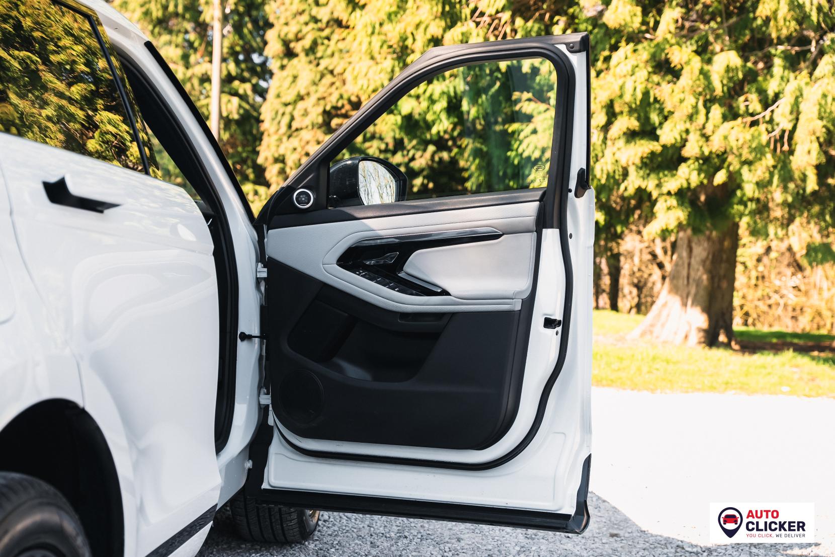 Land Rover Range Rover Evoque 2.0 D200 MHEV Edition SUV 5dr Diesel Auto 4WD Euro 6 (s/s) (204 ps)