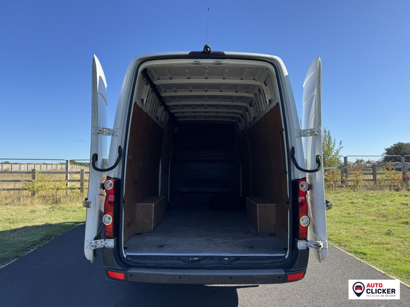 Volkswagen Crafter 2.0 TDI CR35 Panel Van 4dr Diesel Manual L2 H3 (234 g/km, 134 bhp)