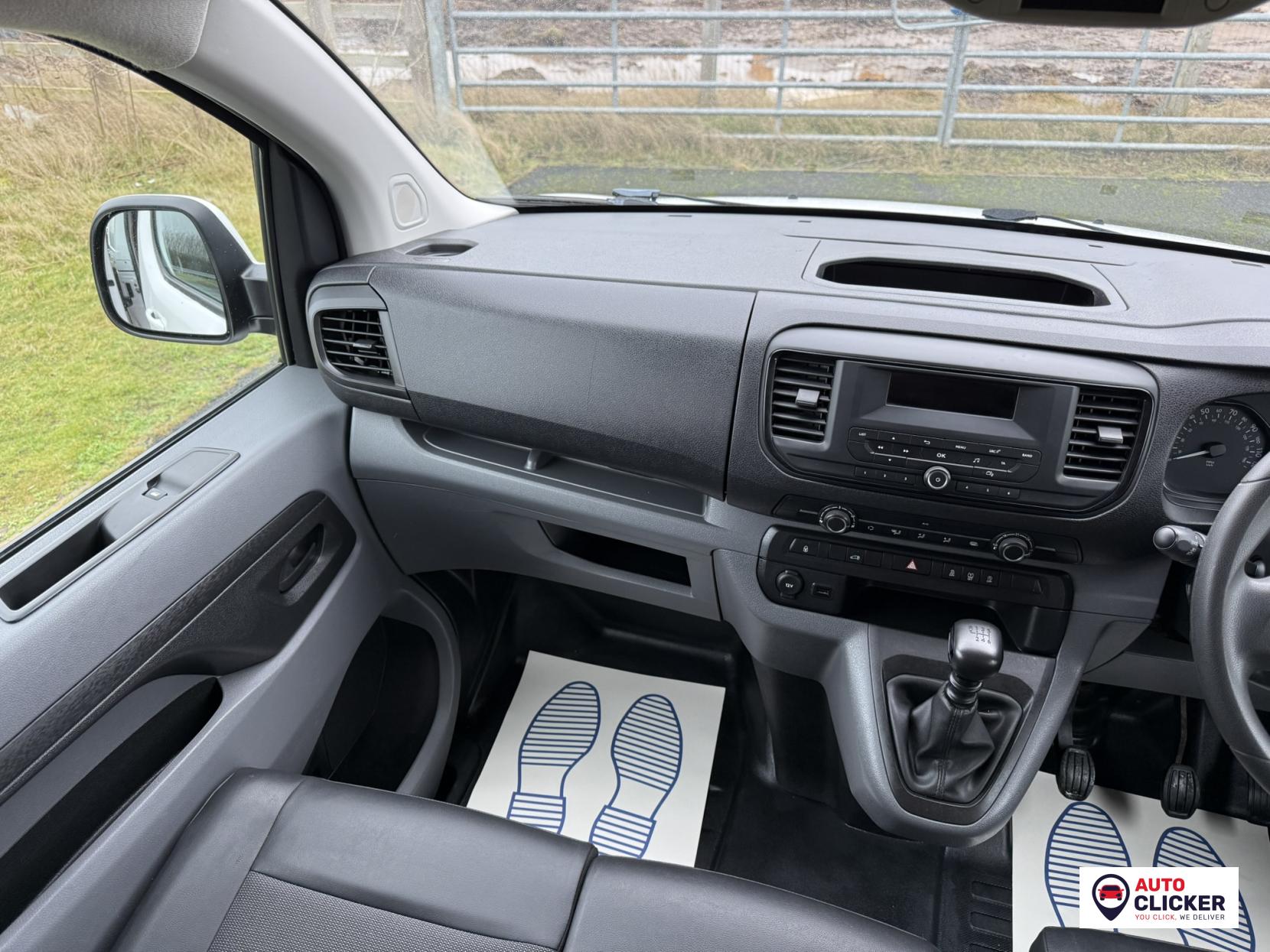 Toyota ProAce 1.6D Comfort Medium Panel Van 6dr Diesel Manual MWB Euro 6 (s/s) (115 ps)