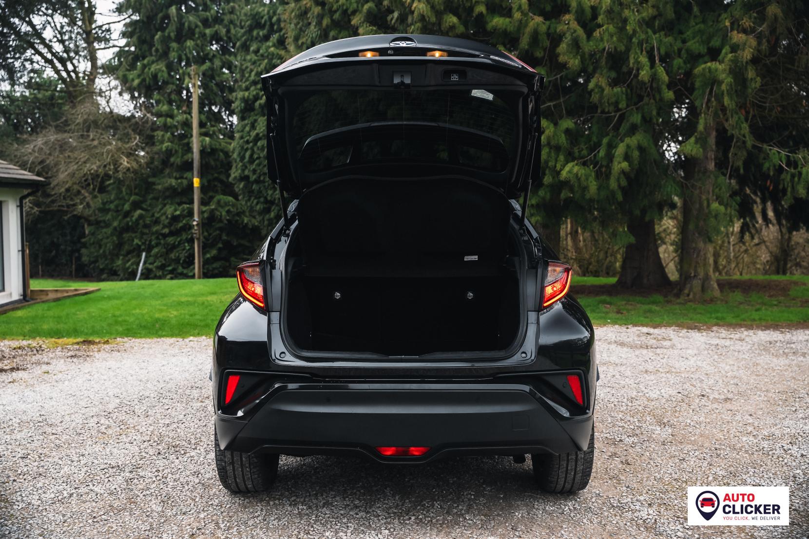 Toyota C-HR 1.8 VVT-h Design SUV 5dr Petrol Hybrid CVT Euro 6 (s/s) (122 ps)