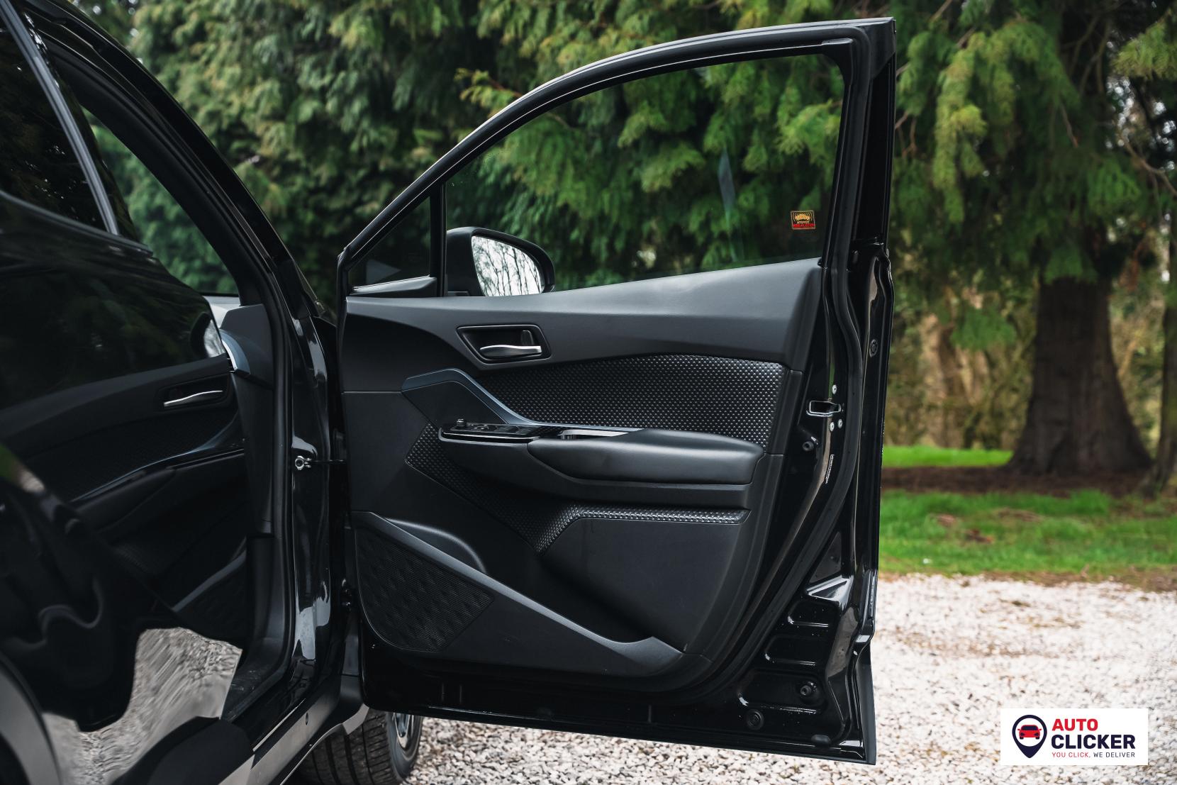 Toyota C-HR 1.8 VVT-h Design SUV 5dr Petrol Hybrid CVT Euro 6 (s/s) (122 ps)