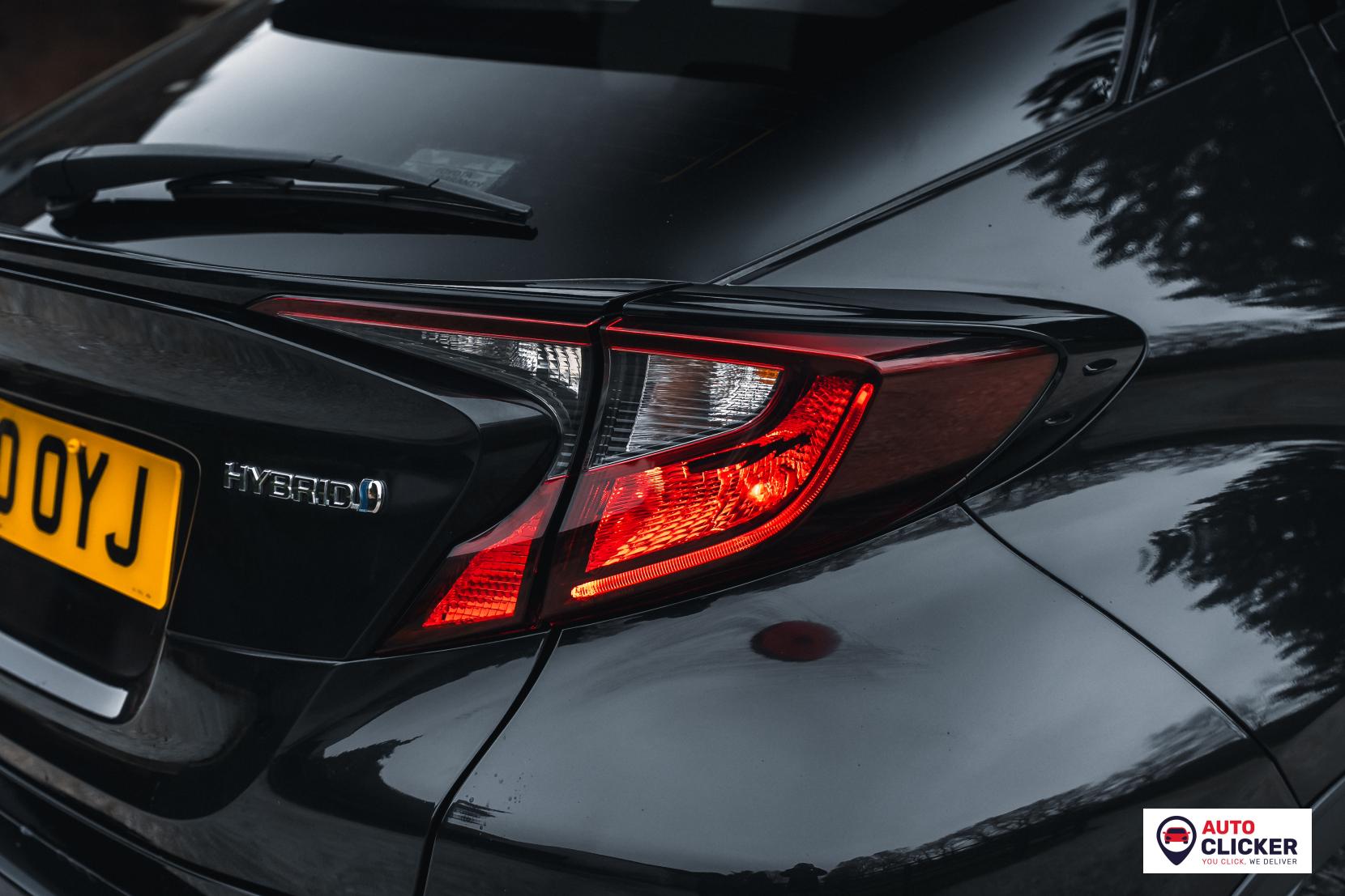 Toyota C-HR 1.8 VVT-h Design SUV 5dr Petrol Hybrid CVT Euro 6 (s/s) (122 ps)