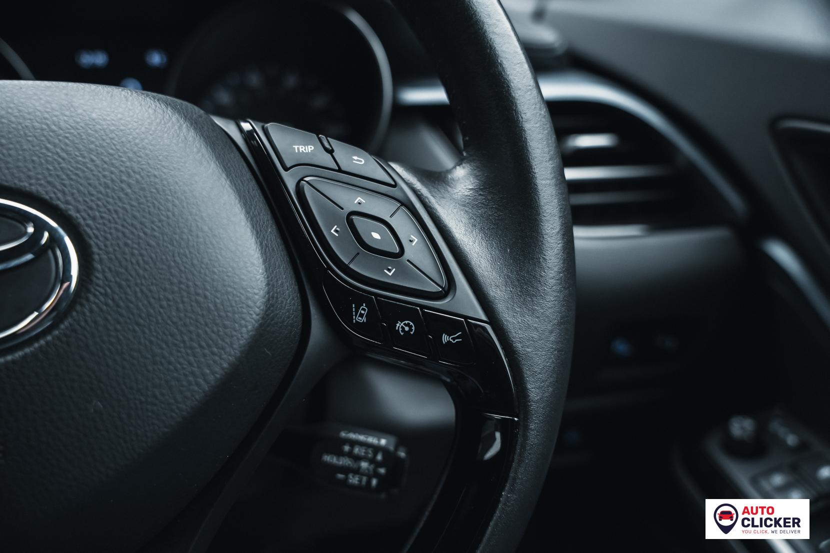 Toyota C-HR 1.8 VVT-h Design SUV 5dr Petrol Hybrid CVT Euro 6 (s/s) (122 ps)