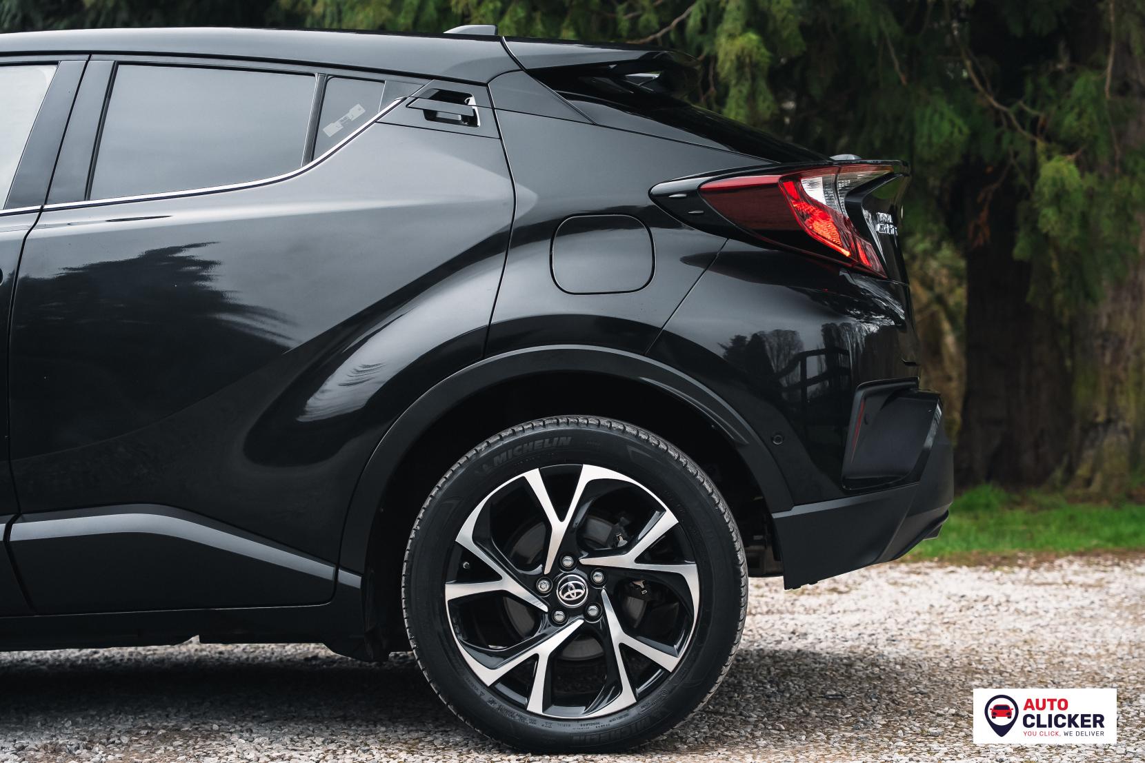 Toyota C-HR 1.8 VVT-h Design SUV 5dr Petrol Hybrid CVT Euro 6 (s/s) (122 ps)