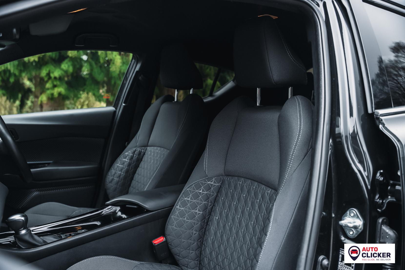 Toyota C-HR 1.8 VVT-h Design SUV 5dr Petrol Hybrid CVT Euro 6 (s/s) (122 ps)