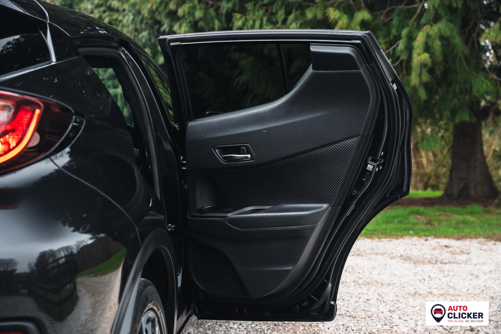 Toyota C-HR 1.8 VVT-h Design SUV 5dr Petrol Hybrid CVT Euro 6 (s/s) (122 ps)