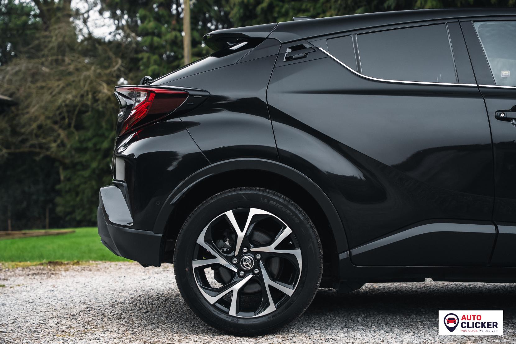 Toyota C-HR 1.8 VVT-h Design SUV 5dr Petrol Hybrid CVT Euro 6 (s/s) (122 ps)