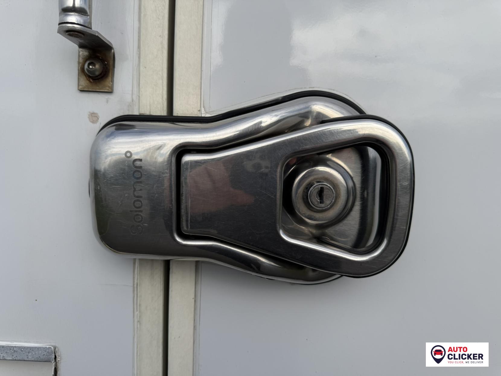 Mercedes-Benz Sprinter 2.1 314 CDI Chassis Cab 2dr Diesel Manual RWD L2 Euro 6 (143 ps)