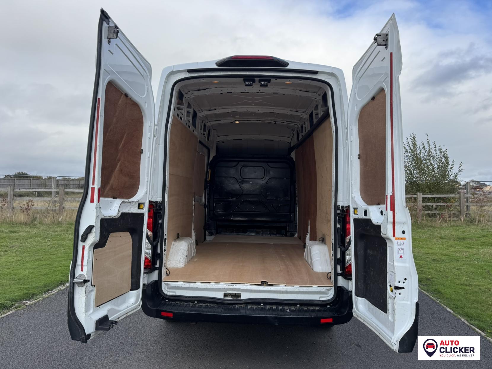 Ford Transit 2.0 350 EcoBlue Leader Panel Van 5dr Diesel Manual RWD L3 H3 Euro 6 (s/s) (130 ps)