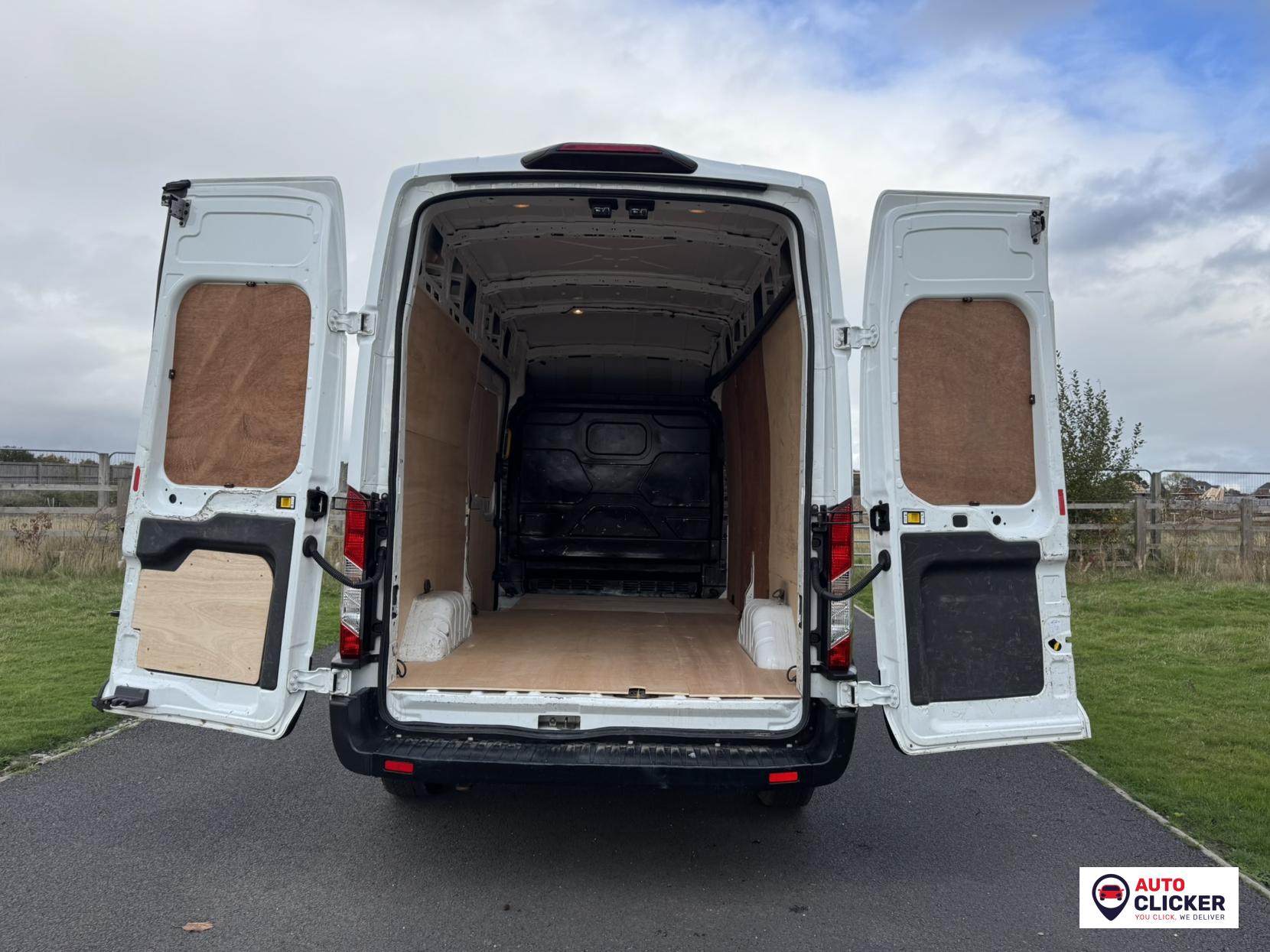 Ford Transit 2.0 350 EcoBlue Leader Panel Van 5dr Diesel Manual RWD L3 H3 Euro 6 (s/s) (130 ps)