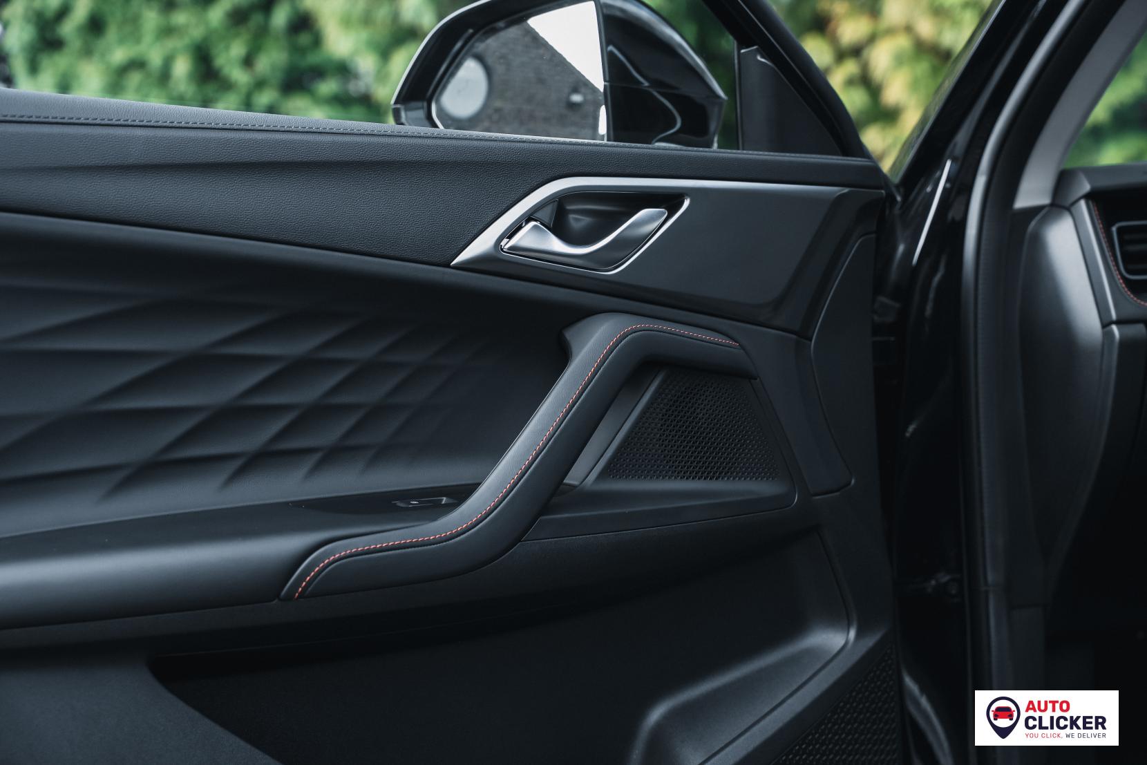 MG MG HS 1.5 T-GDI SE SUV 5dr Petrol Manual Euro 6 (s/s) (169 ps)