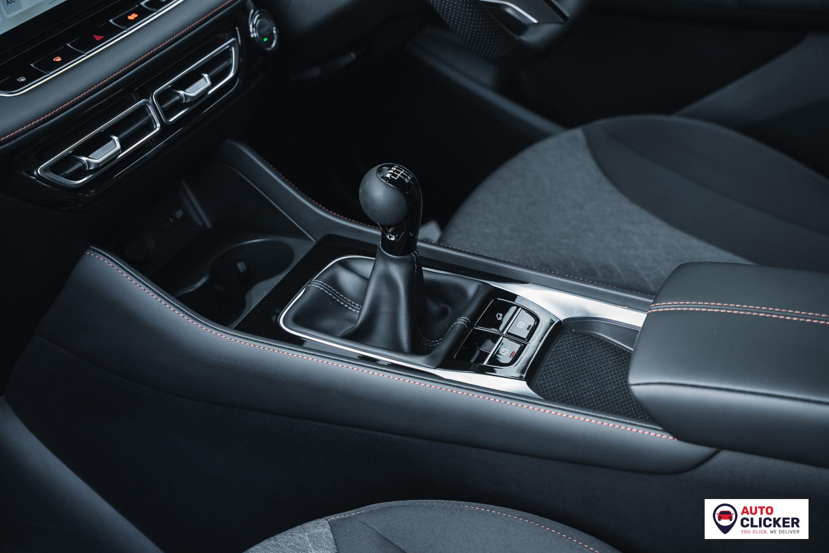 MG MG HS 1.5 T-GDI SE SUV 5dr Petrol Manual Euro 6 (s/s) (169 ps)