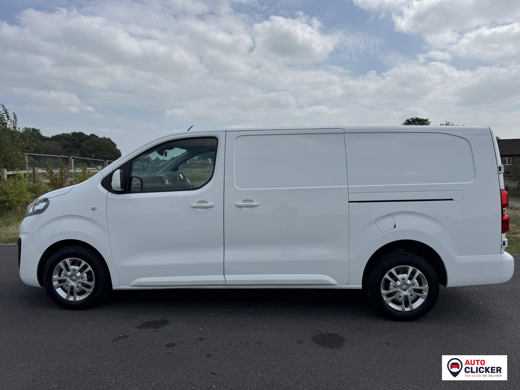 Vauxhall Vivaro 1.5 Turbo D 2900 Sportive Panel Van 5dr Diesel Manual L2 H1 Euro 6 (s/s) (100 ps)