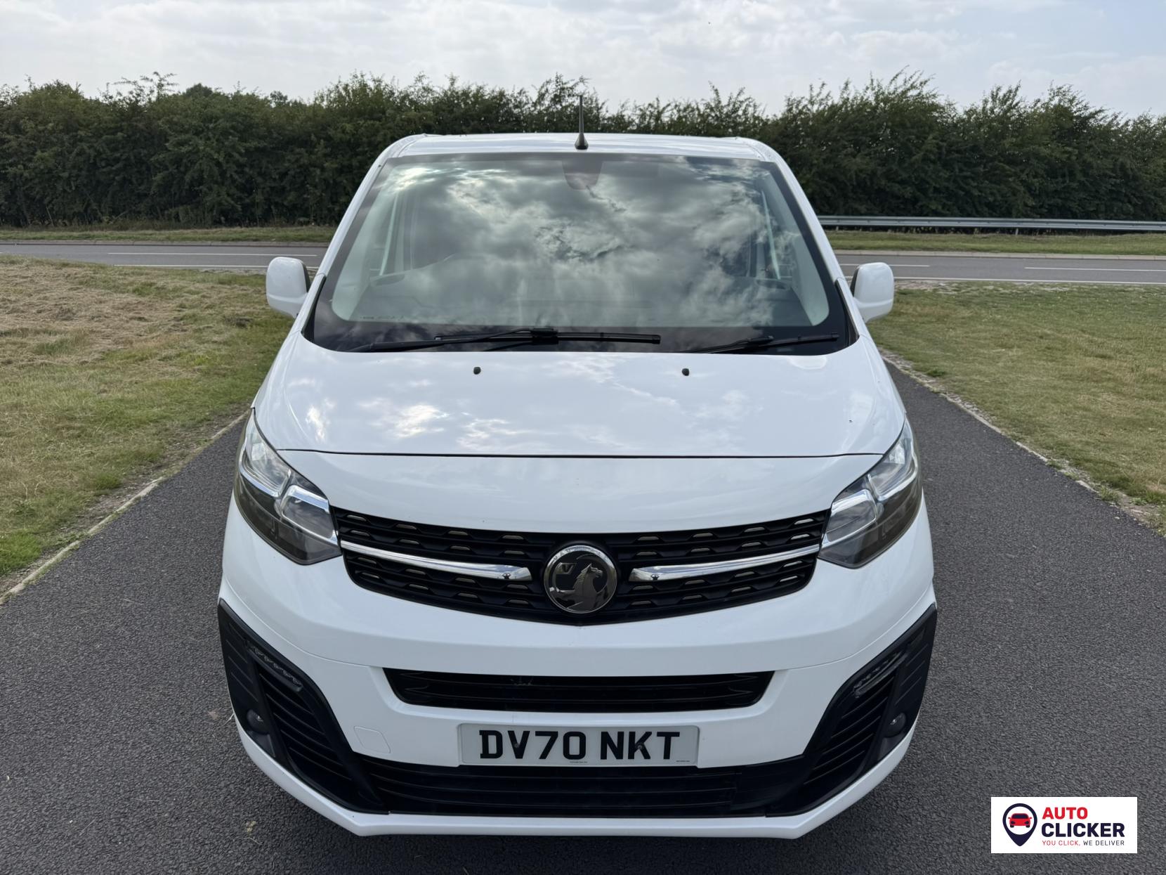 Vauxhall Vivaro 1.5 Turbo D 2900 Sportive Panel Van 5dr Diesel Manual L2 H1 Euro 6 (s/s) (100 ps)