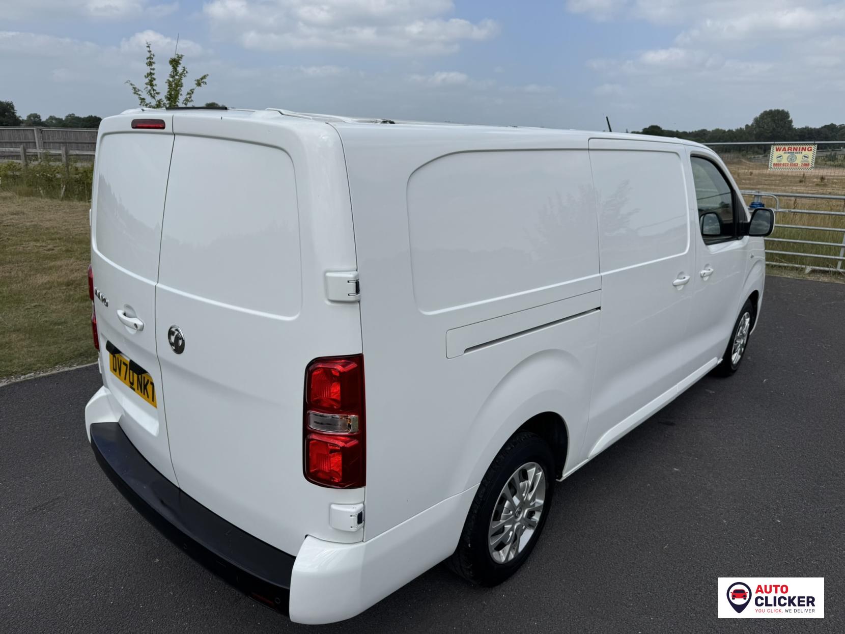 Vauxhall Vivaro 1.5 Turbo D 2900 Sportive Panel Van 5dr Diesel Manual L2 H1 Euro 6 (s/s) (100 ps)