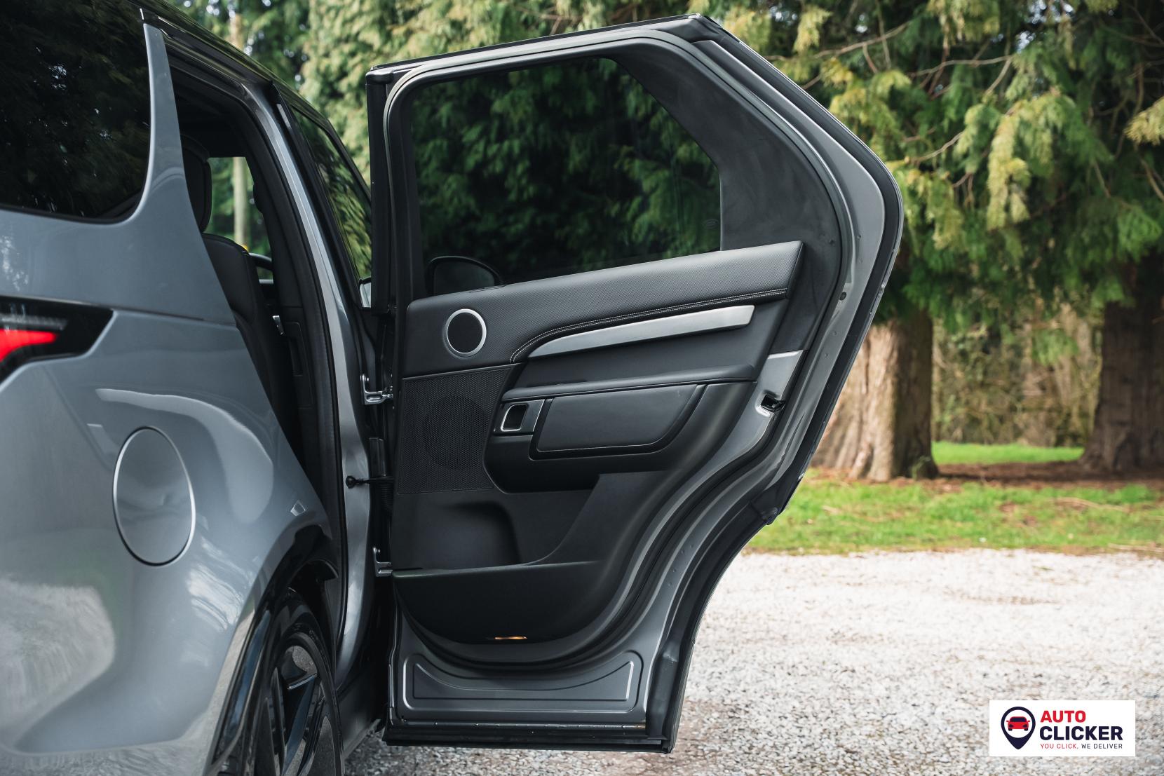 Land Rover Discovery 3.0 D300 MHEV R-Dynamic HSE SUV 5dr Diesel Auto 4WD Euro 6 (s/s) (300 ps)