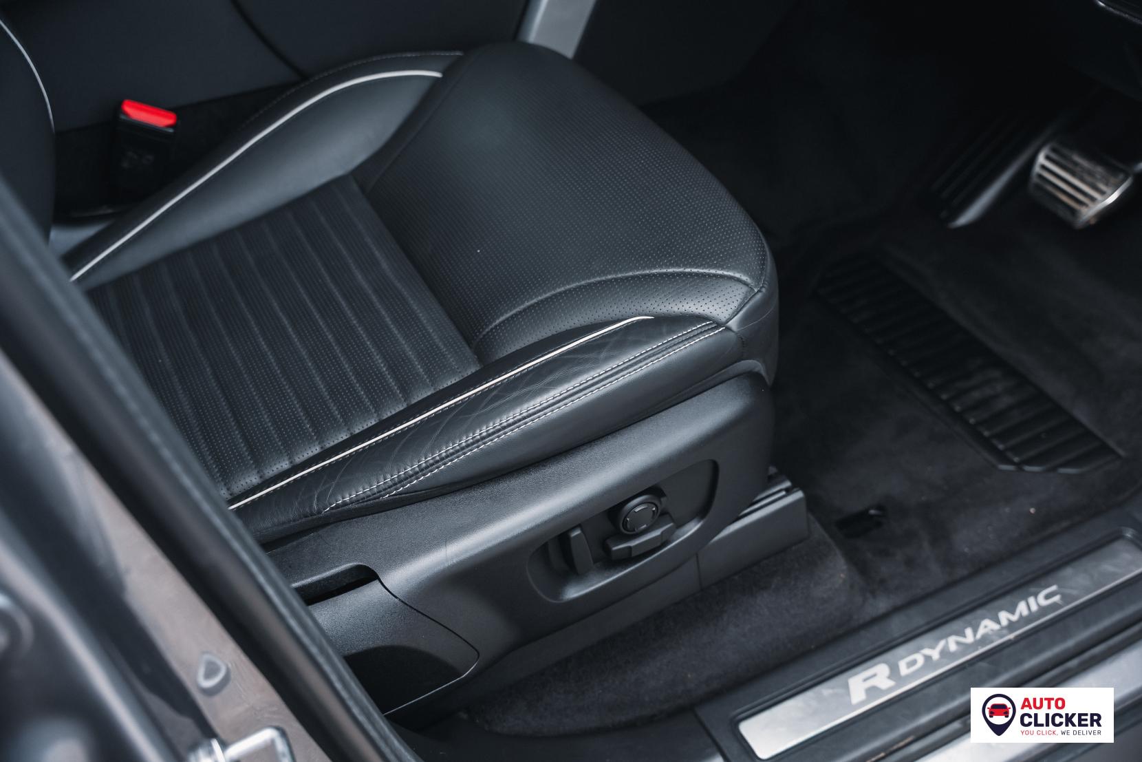 Land Rover Discovery 3.0 D300 MHEV R-Dynamic HSE SUV 5dr Diesel Auto 4WD Euro 6 (s/s) (300 ps)