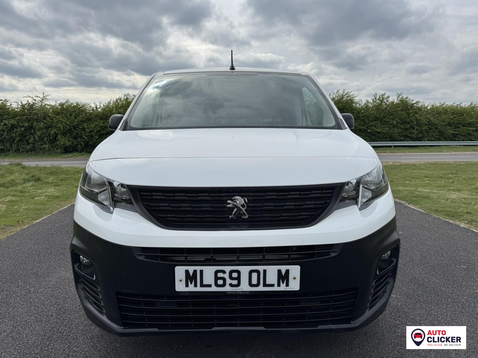 Peugeot Partner 1.5 BlueHDi 1000 Professional Standard Panel Van 5dr Diesel Manual SWB Euro 6 (100 bhp)