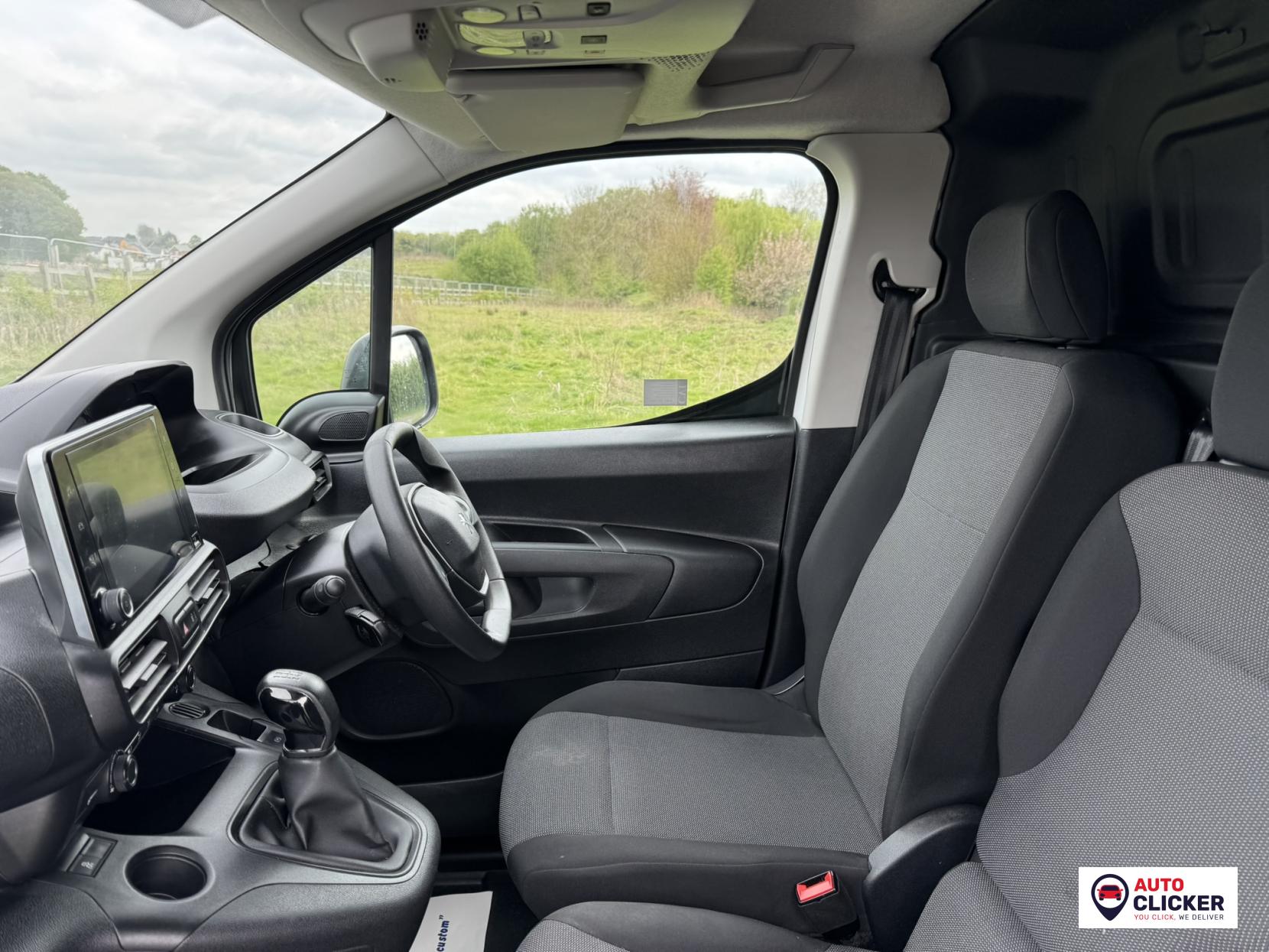 Peugeot Partner 1.5 BlueHDi 1000 Professional Standard Panel Van 5dr Diesel Manual SWB Euro 6 (100 bhp)