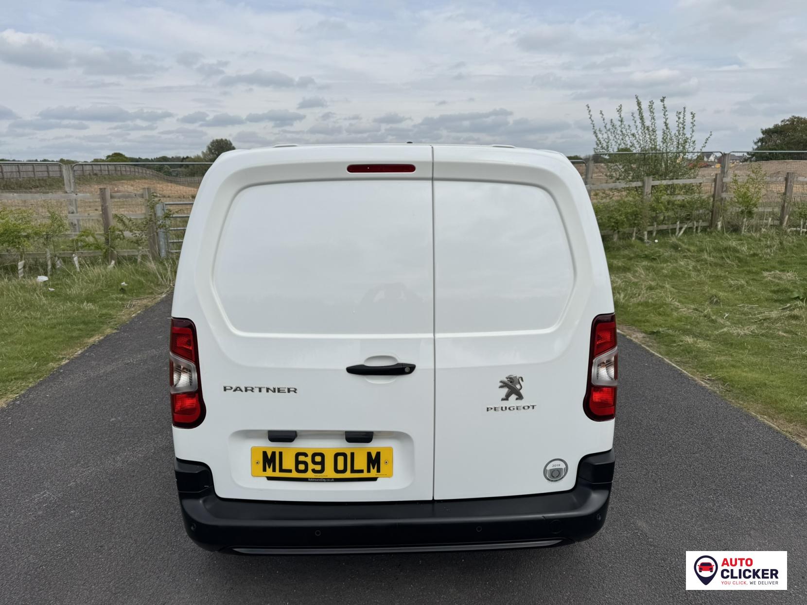 Peugeot Partner 1.5 BlueHDi 1000 Professional Standard Panel Van 5dr Diesel Manual SWB Euro 6 (100 bhp)