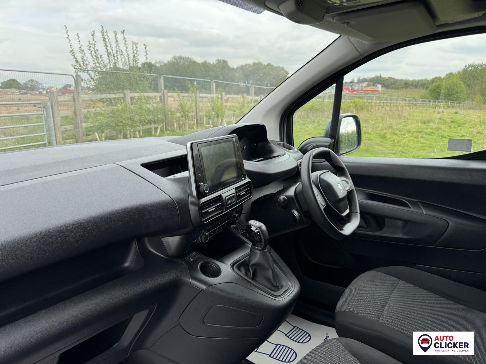 Peugeot Partner 1.5 BlueHDi 1000 Professional Standard Panel Van 5dr Diesel Manual SWB Euro 6 (100 bhp)