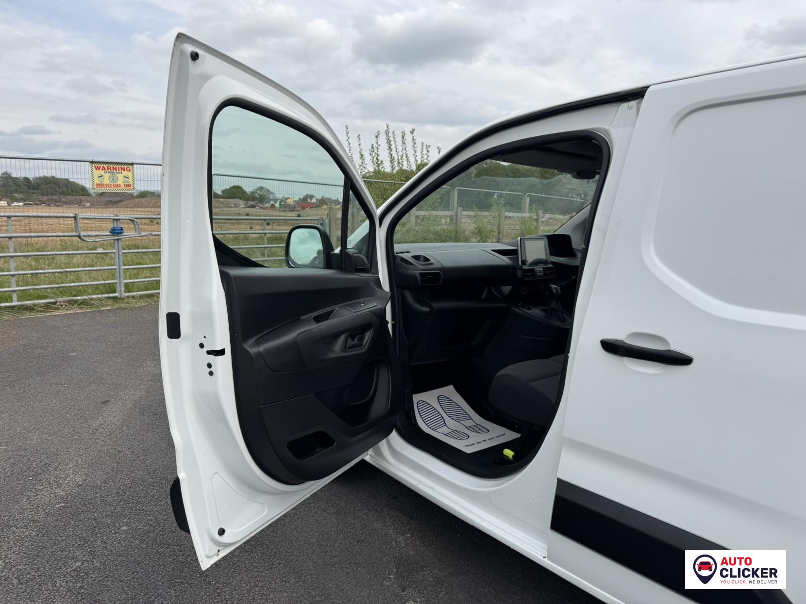 Peugeot Partner 1.5 BlueHDi 1000 Professional Standard Panel Van 5dr Diesel Manual SWB Euro 6 (100 bhp)