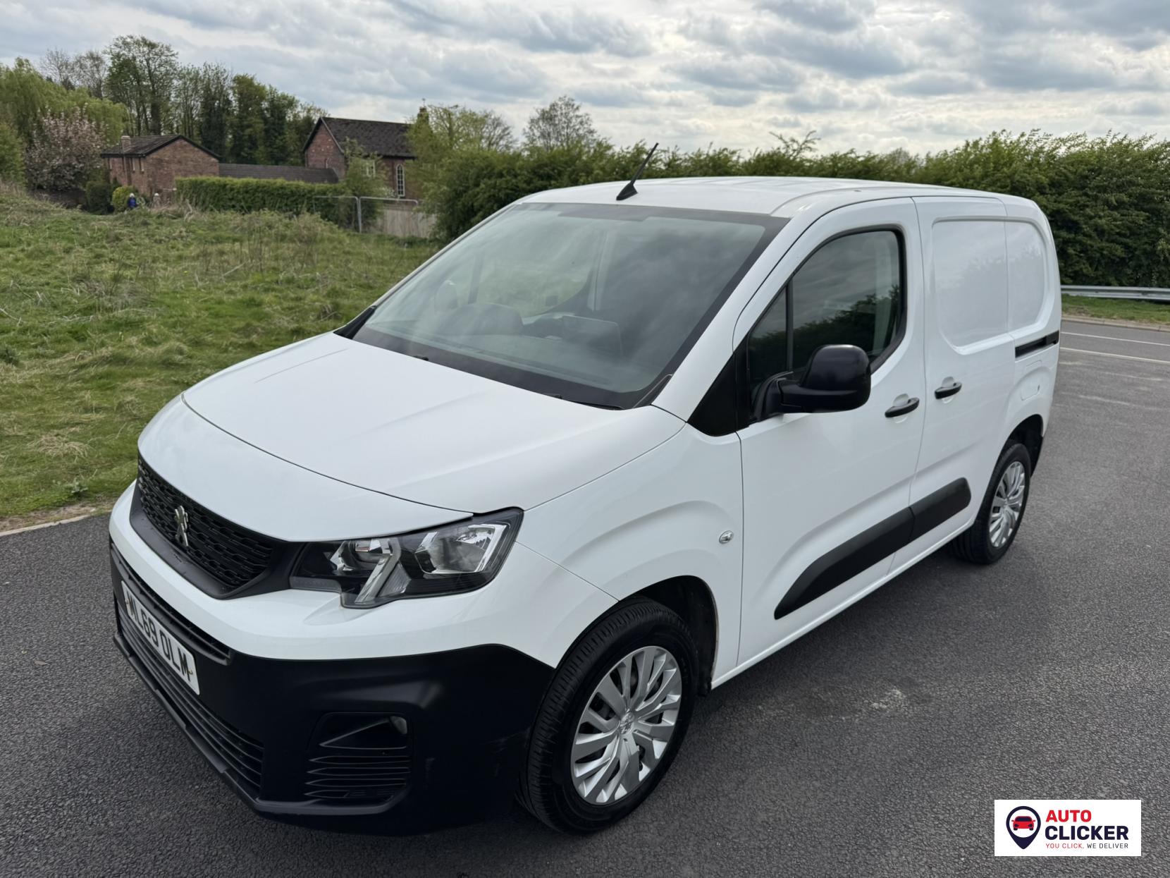 Peugeot Partner 1.5 BlueHDi 1000 Professional Standard Panel Van 5dr Diesel Manual SWB Euro 6 (100 bhp)
