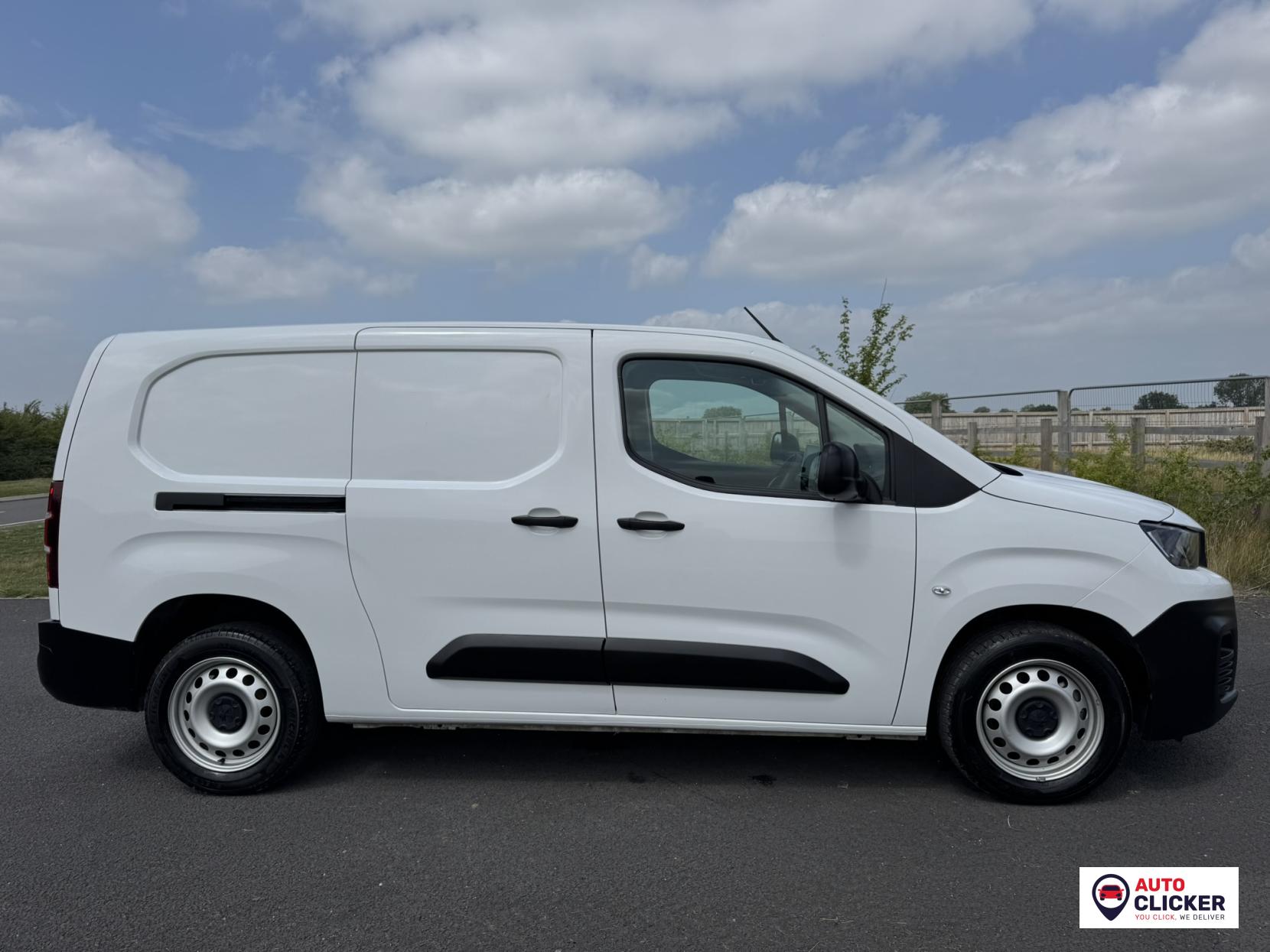 Peugeot Partner 1.5 BlueHDi 950 Professional Premium + Long Panel Van 6dr Diesel Manual LWB Euro 6 (s/s) (100 bhp)
