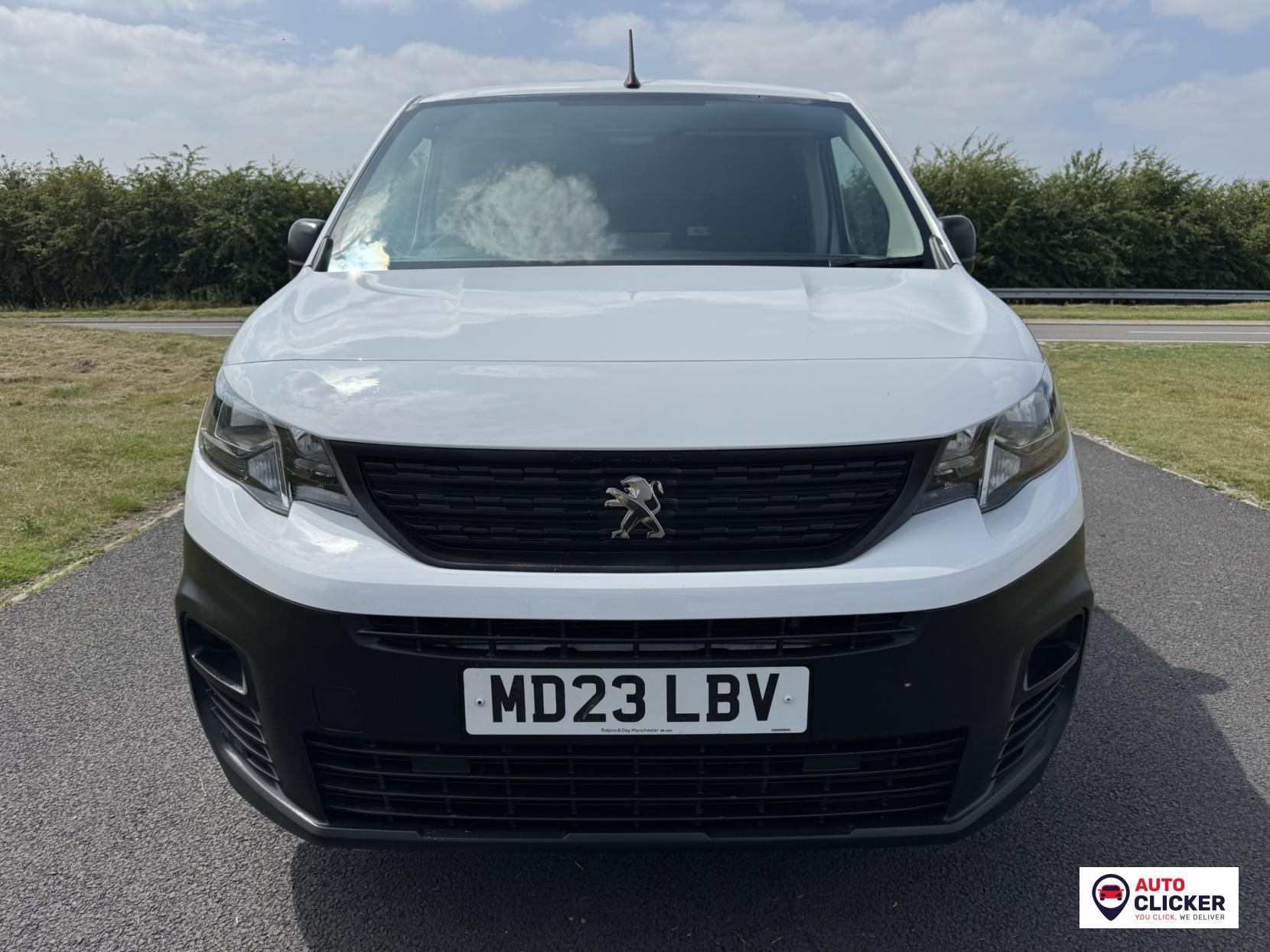 Peugeot Partner 1.5 BlueHDi 950 Professional Premium + Long Panel Van 6dr Diesel Manual LWB Euro 6 (s/s) (100 bhp)