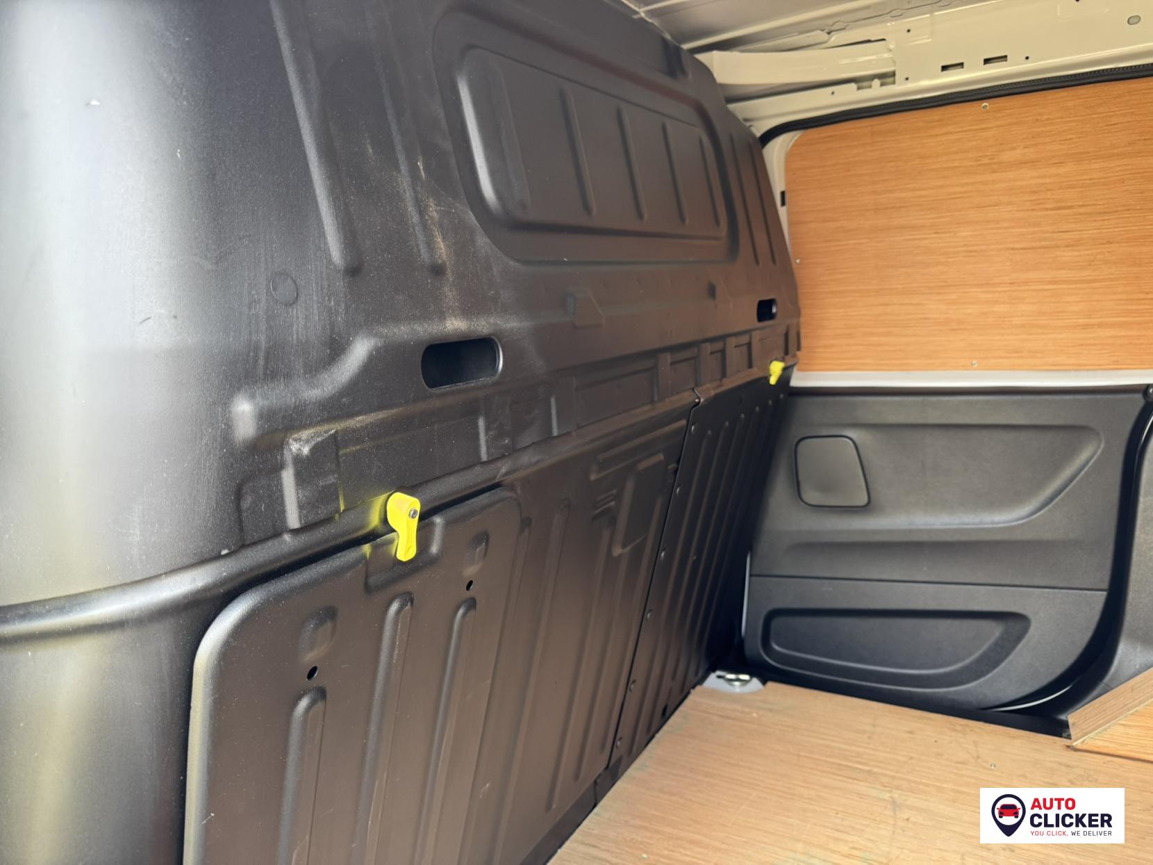 Peugeot Partner 1.5 BlueHDi 950 Professional Premium + Long Panel Van 6dr Diesel Manual LWB Euro 6 (s/s) (100 bhp)