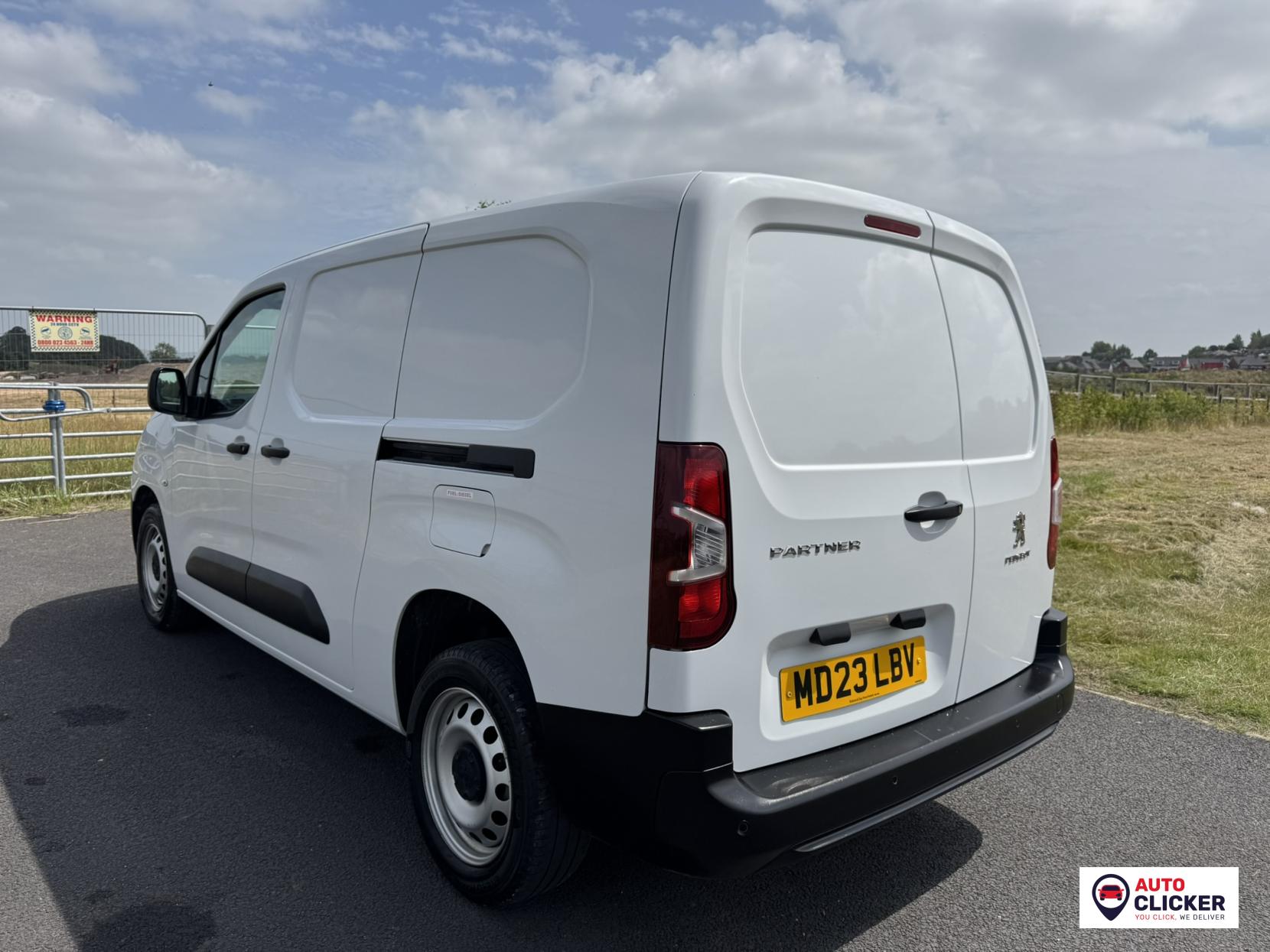 Peugeot Partner 1.5 BlueHDi 950 Professional Premium + Long Panel Van 6dr Diesel Manual LWB Euro 6 (s/s) (100 bhp)