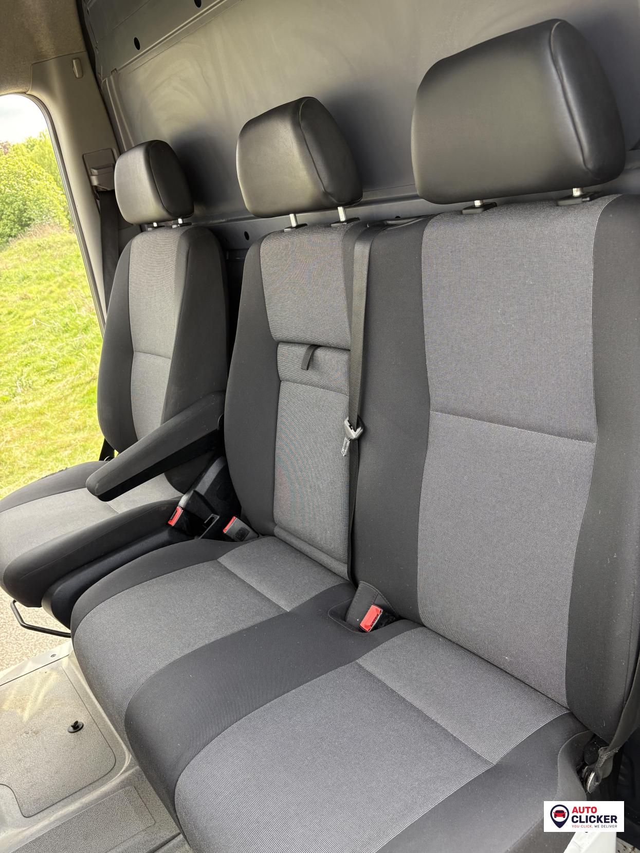 Volkswagen Crafter 2.0 BiTDI CR35 Panel Van 4dr Diesel Manual L2 H3 (216 g/km, 161 bhp)