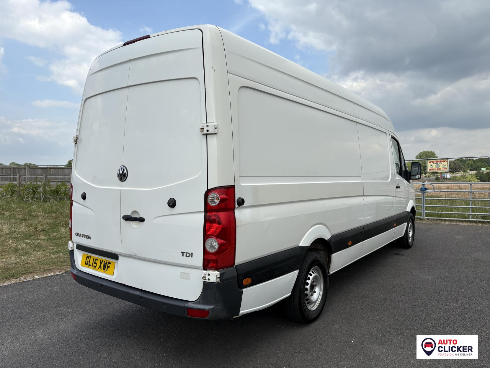 Volkswagen Crafter 2.0 BiTDI CR35 Panel Van 4dr Diesel Manual L2 H3 (216 g/km, 161 bhp)