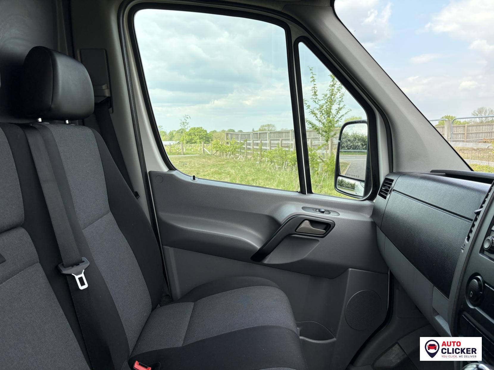 Volkswagen Crafter 2.0 BiTDI CR35 Panel Van 4dr Diesel Manual L2 H3 (216 g/km, 161 bhp)