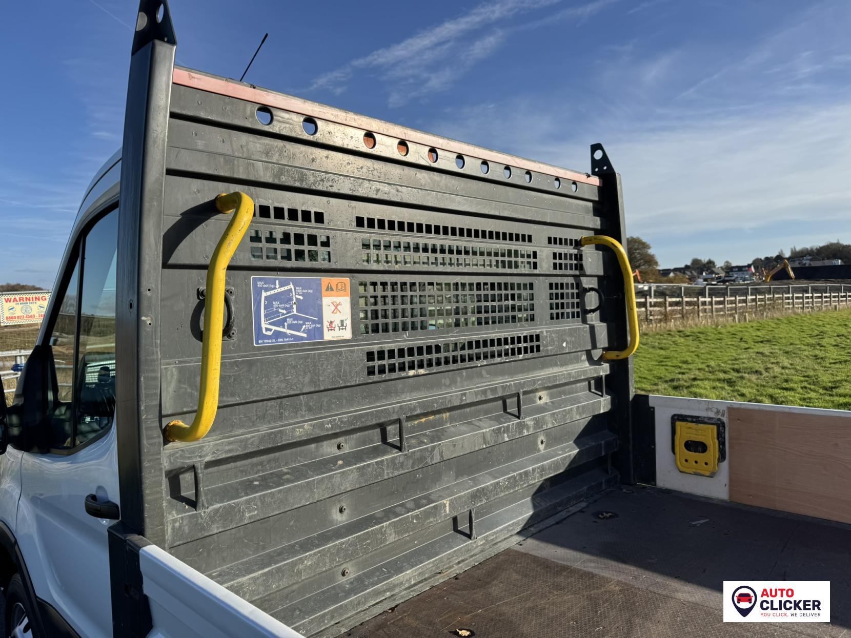 Ford Transit 2.0 350 EcoBlue Chassis Cab 2dr Diesel Manual RWD L4 H1 Euro 6 (130 ps)