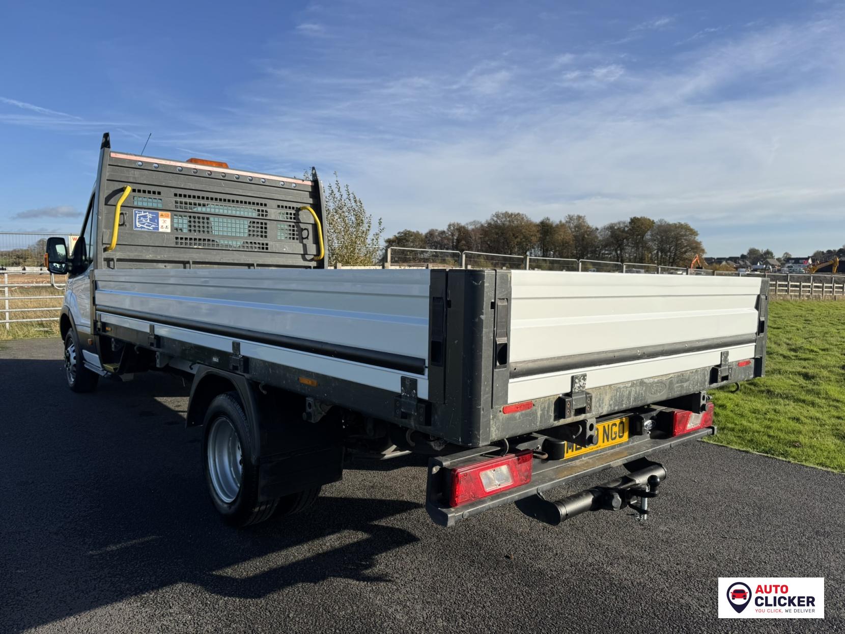 Ford Transit 2.0 350 EcoBlue Chassis Cab 2dr Diesel Manual RWD L4 H1 Euro 6 (130 ps)