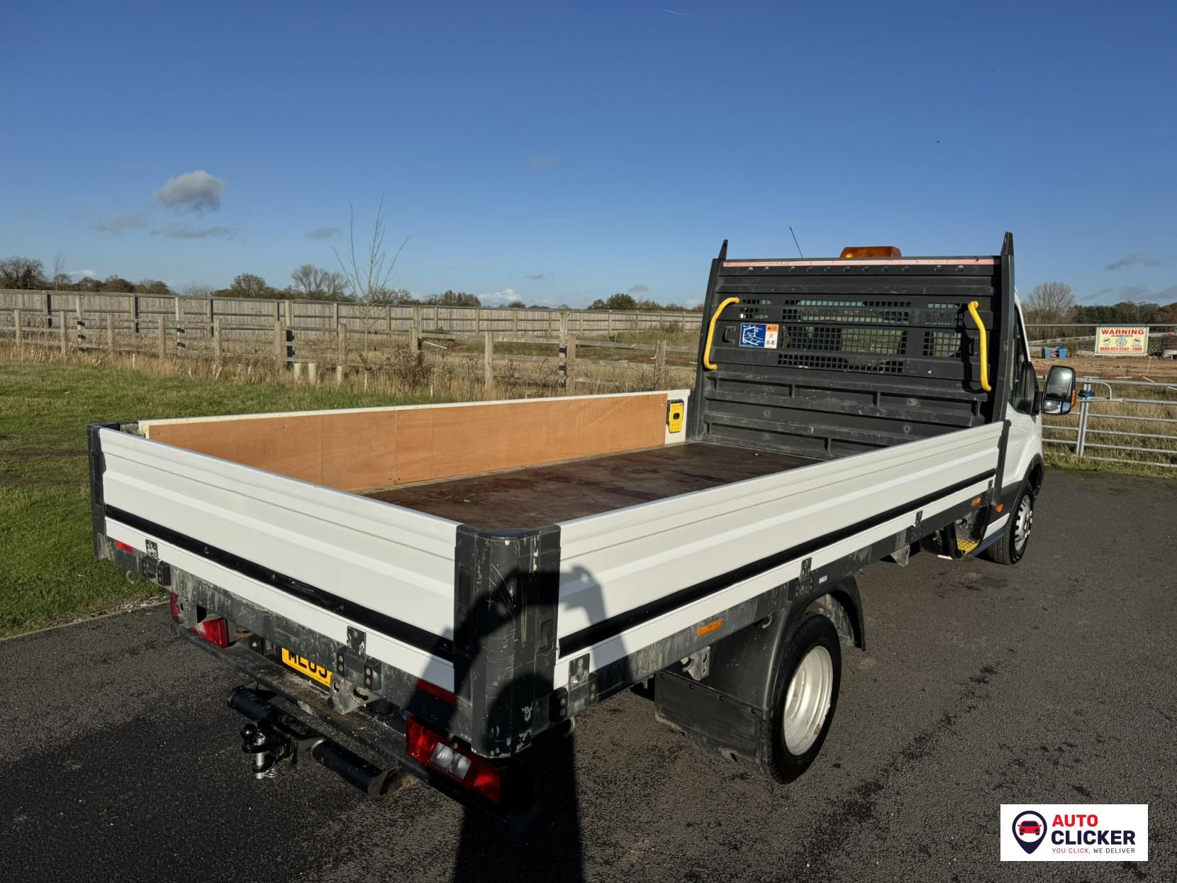 Ford Transit 2.0 350 EcoBlue Chassis Cab 2dr Diesel Manual RWD L4 H1 Euro 6 (130 ps)