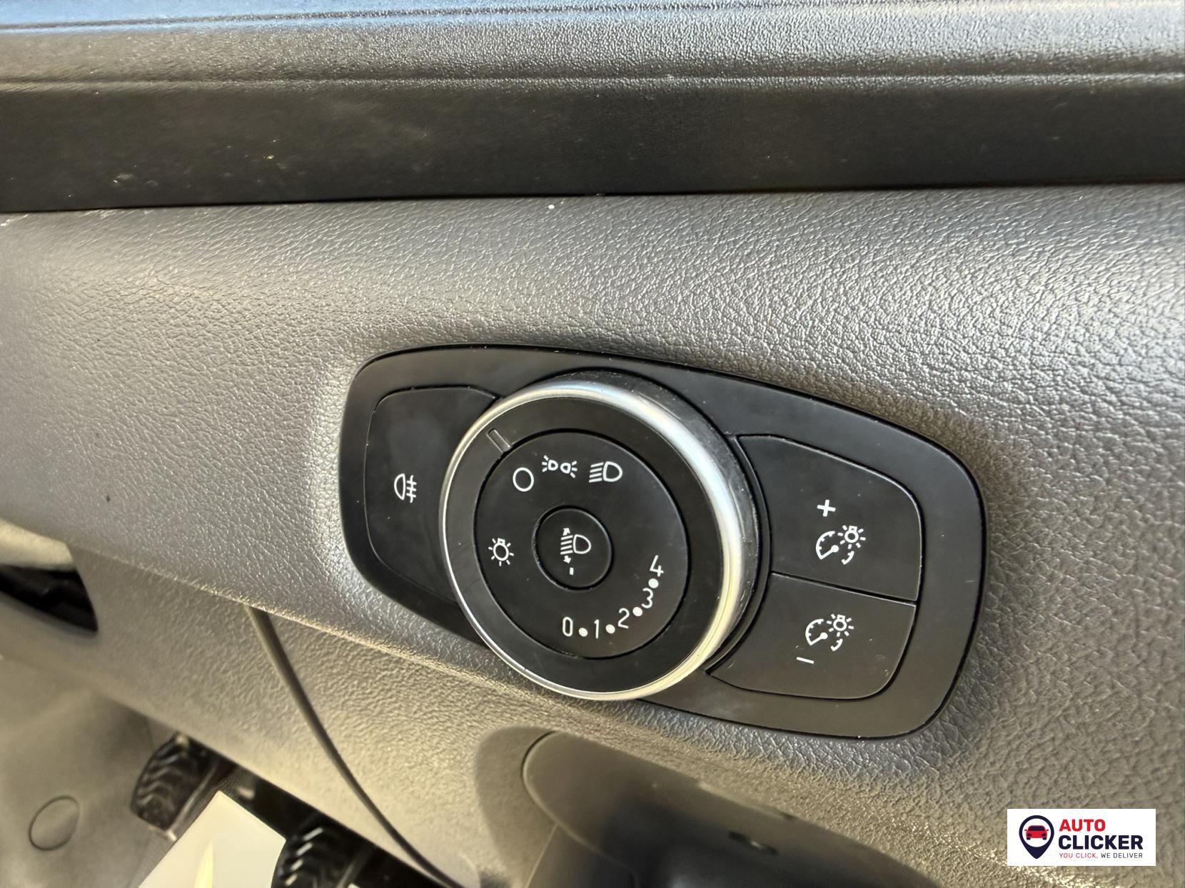 Ford Transit 2.0 350 EcoBlue Leader Panel Van 5dr Diesel Manual RWD L3 H3 Euro 6 (s/s) (130 ps)