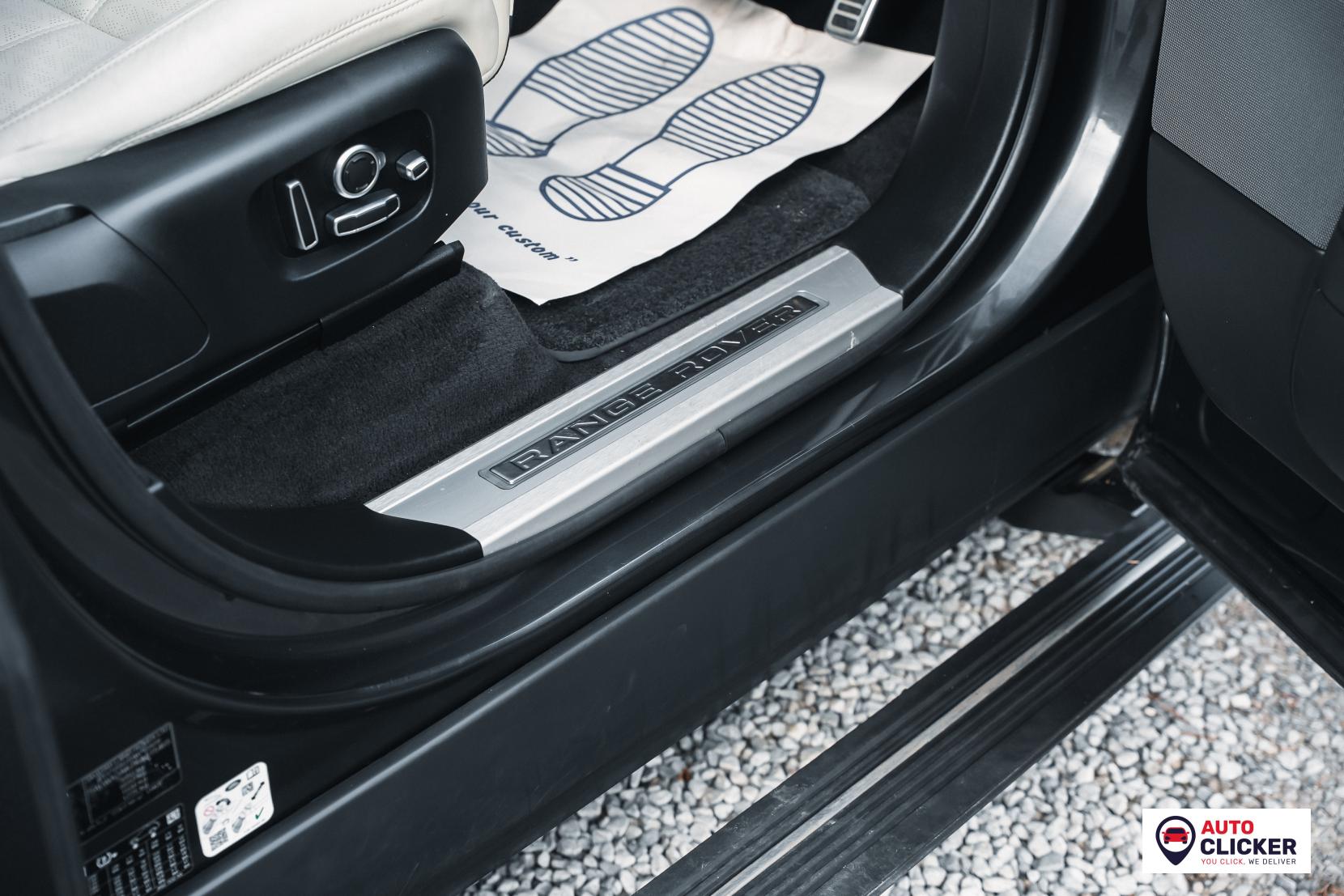 Land Rover Range Rover Sport 3.0 SD V6 Autobiography Dynamic SUV 5dr Diesel Auto 4WD Euro 6 (s/s) (306 ps)