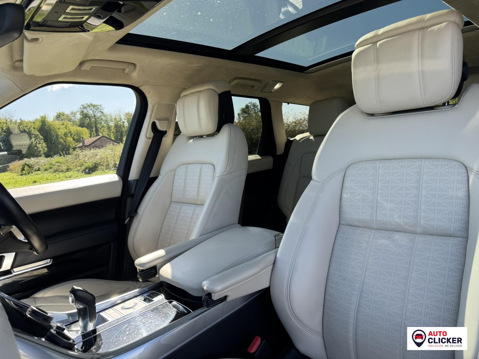 Land Rover Range Rover Sport 3.0 SD V6 Autobiography Dynamic SUV 5dr Diesel Auto 4WD Euro 6 (s/s) (306 ps)