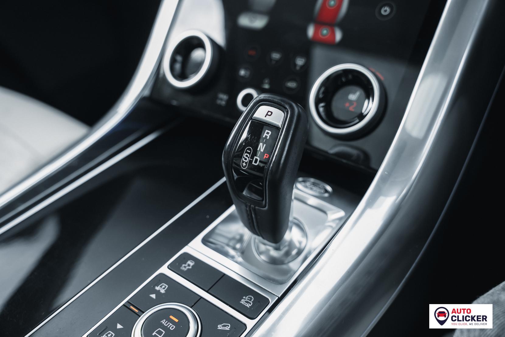 Land Rover Range Rover Sport 3.0 SD V6 Autobiography Dynamic SUV 5dr Diesel Auto 4WD Euro 6 (s/s) (306 ps)