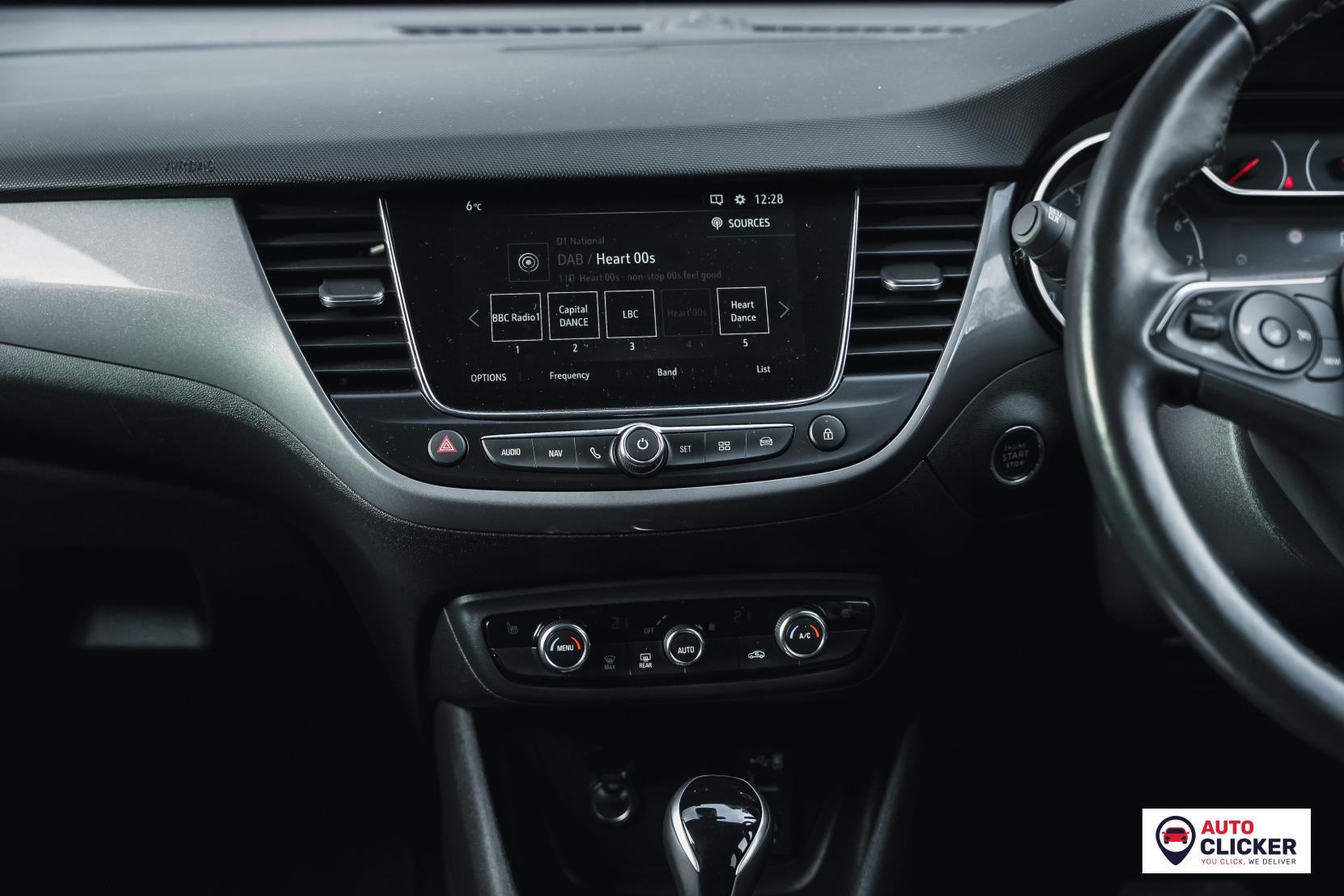 Vauxhall Crossland 1.2 Turbo Ultimate SUV 5dr Petrol Auto Euro 6 (s/s) (130 ps)